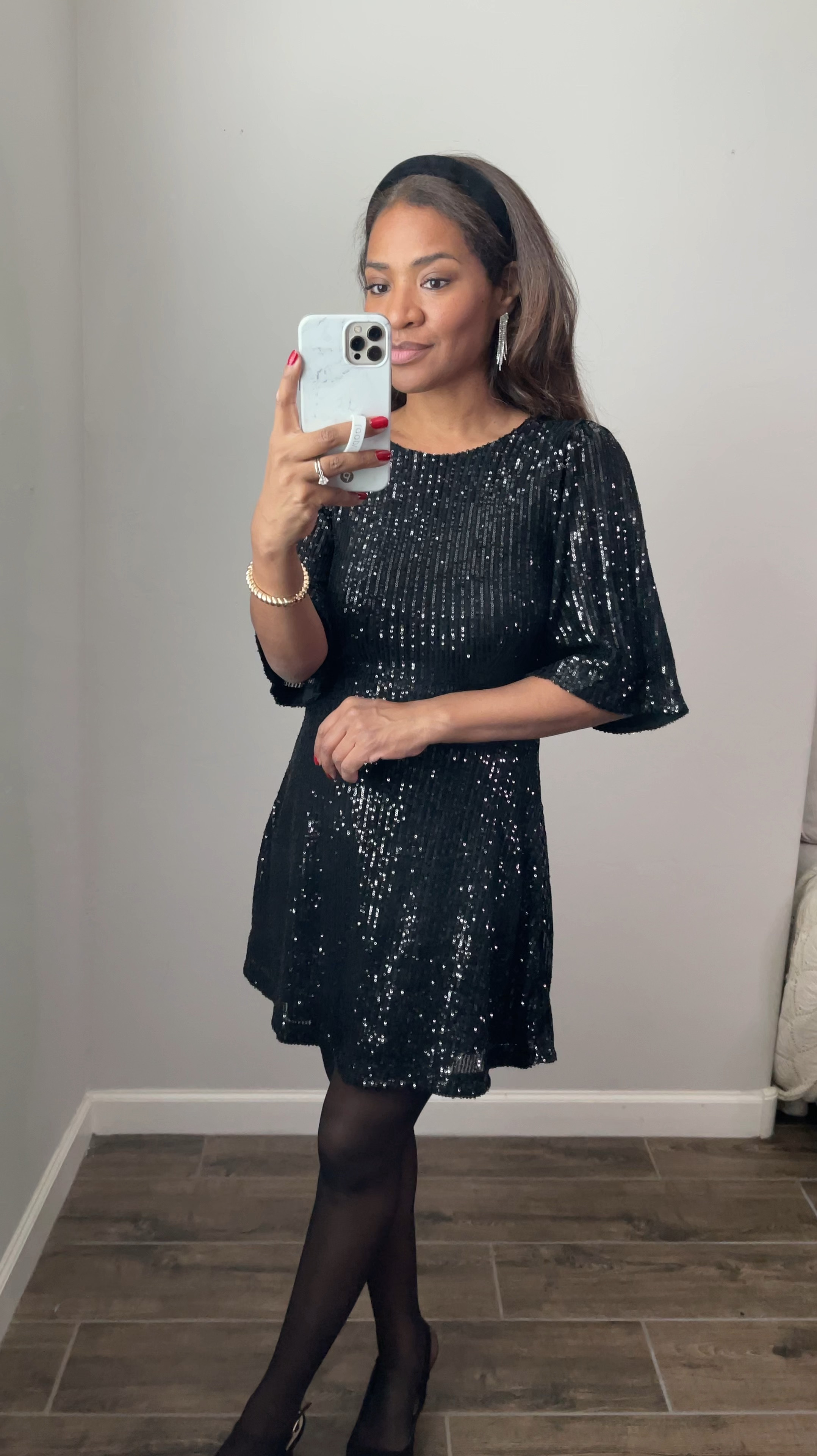 Wearing a small in the dress 

#LTKSeasonal #LTKHoliday #LTKFindsUnder50