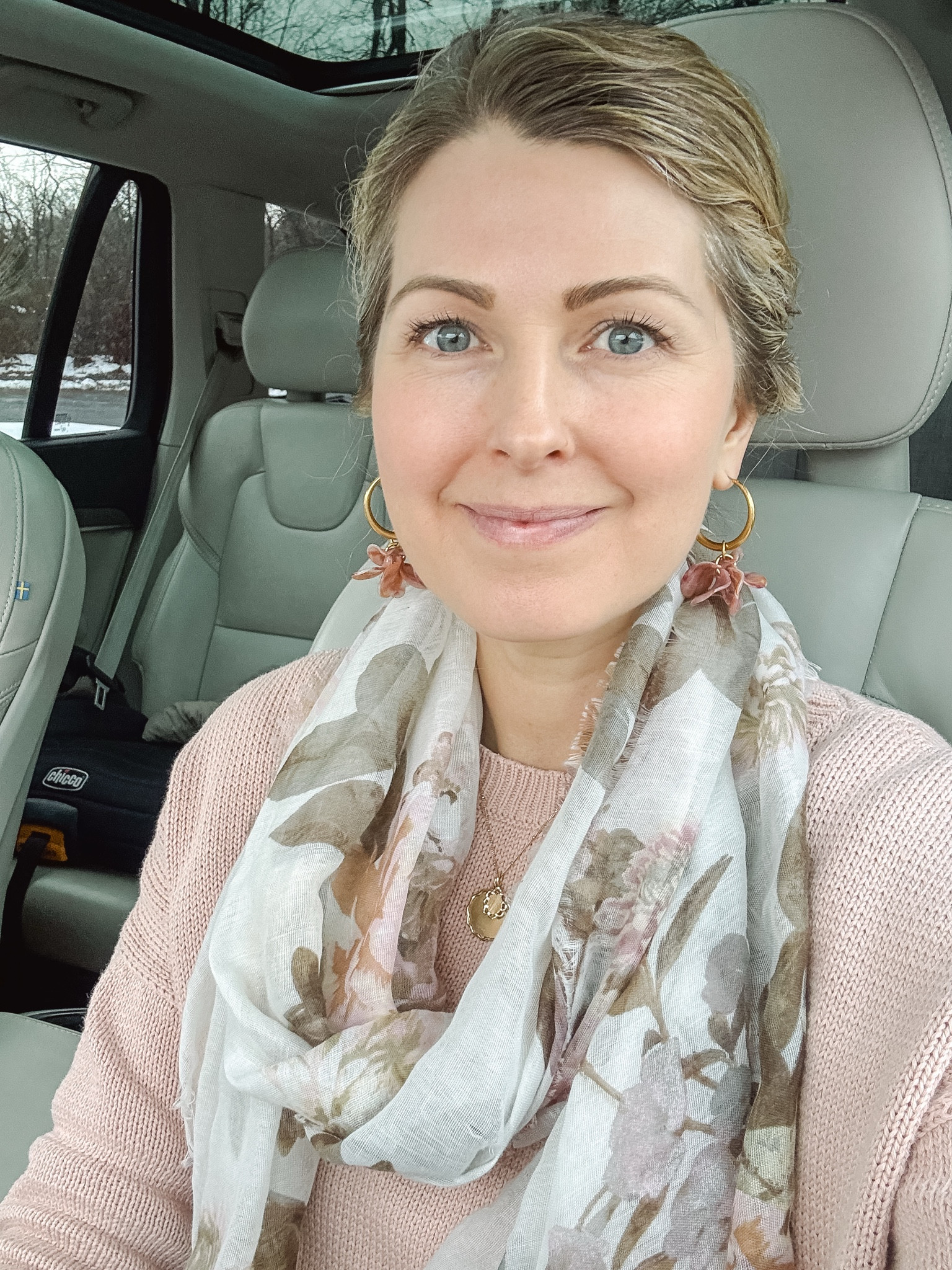 Funneling those spring vibes with hopes the weather gets the hint. Throw on a pretty scarf and some spring earrings and post-gym hair looks less awful. 

#LTKStyleTip #LTKFindsUnder100 #LTKFindsUnder50