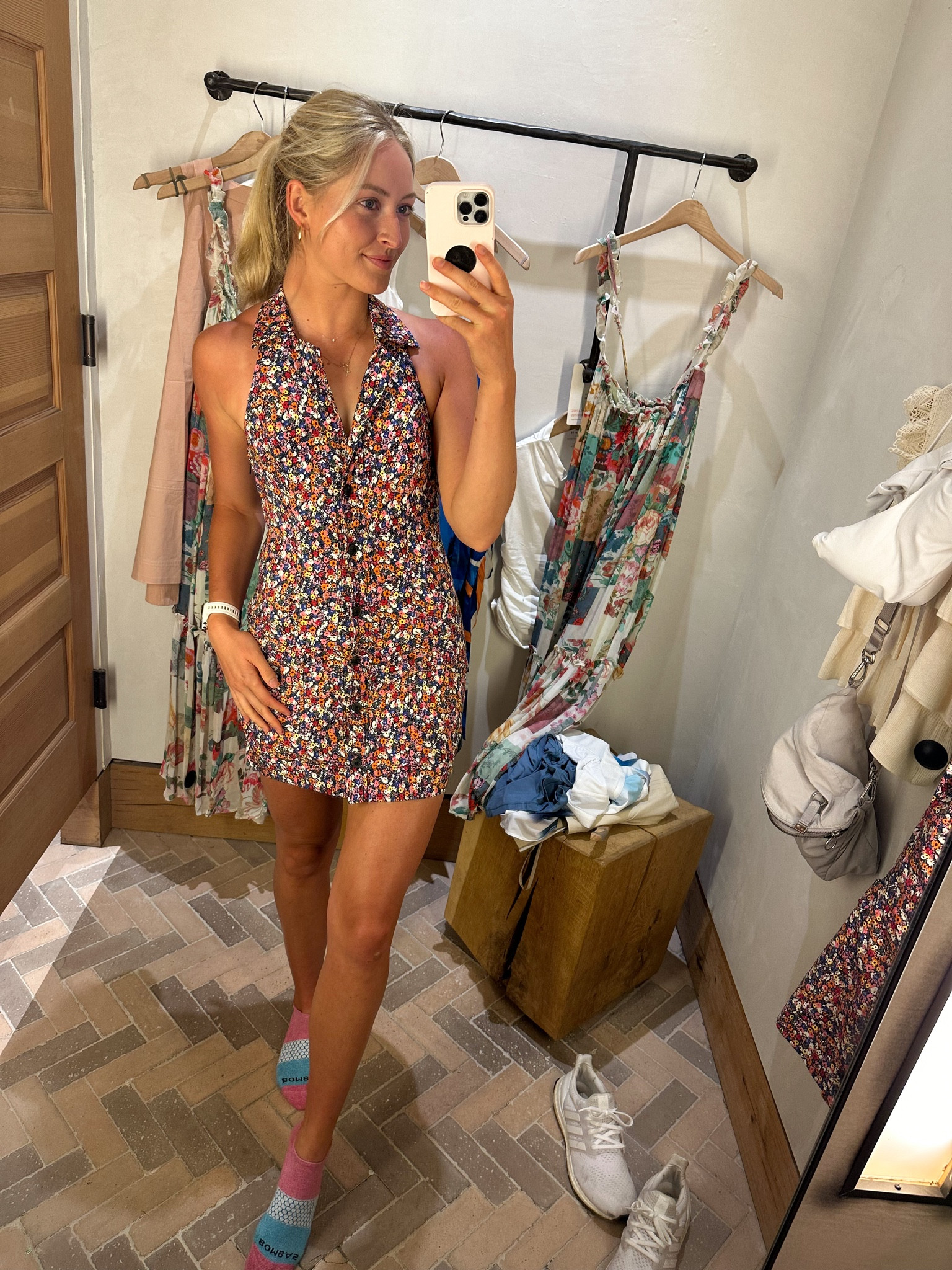 I have a small chest (34A), so I got a XXS (it’s stretchy because I normally wear a small in dresses)

#LTKStyleTip #LTKBeauty