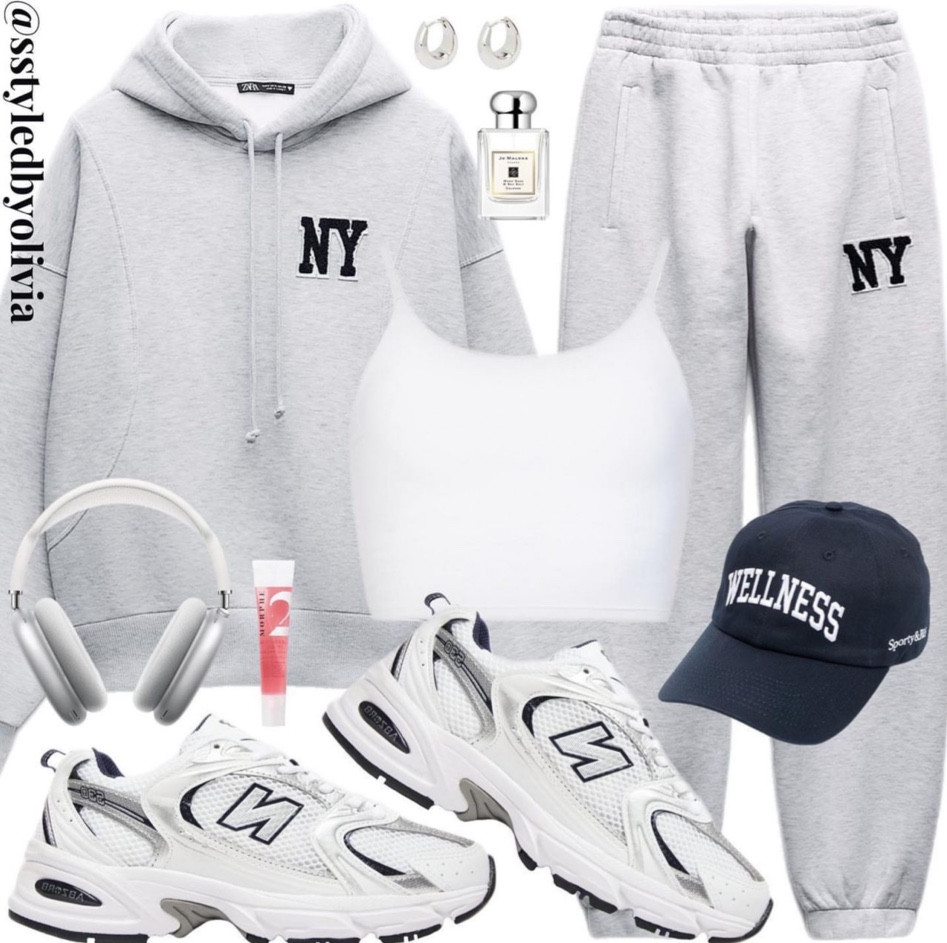 full tracksuit @zara xx

#LTKfitness #LTKU #LTKstyletip