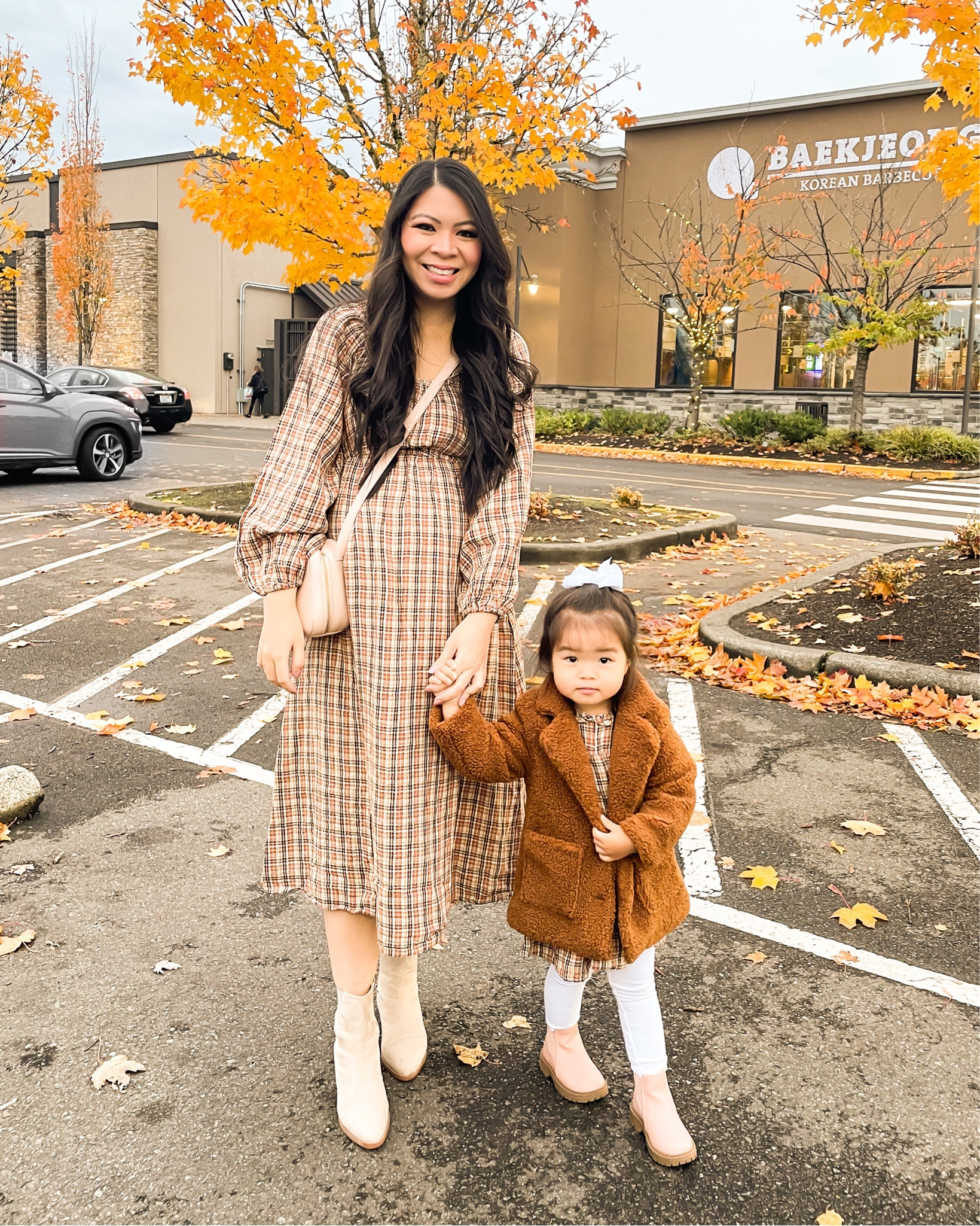 Fall style, mommy and me outfits, matching mommy and me outfits for fall, teddy coat for toddler girl, plaid maternity dress

#LTKunder50 #LTKfamily #LTKSeasonal