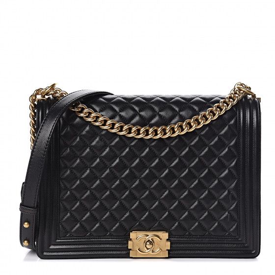 CHANEL

Lambskin Quilted Large Boy Flap Black


160 | Fashionphile