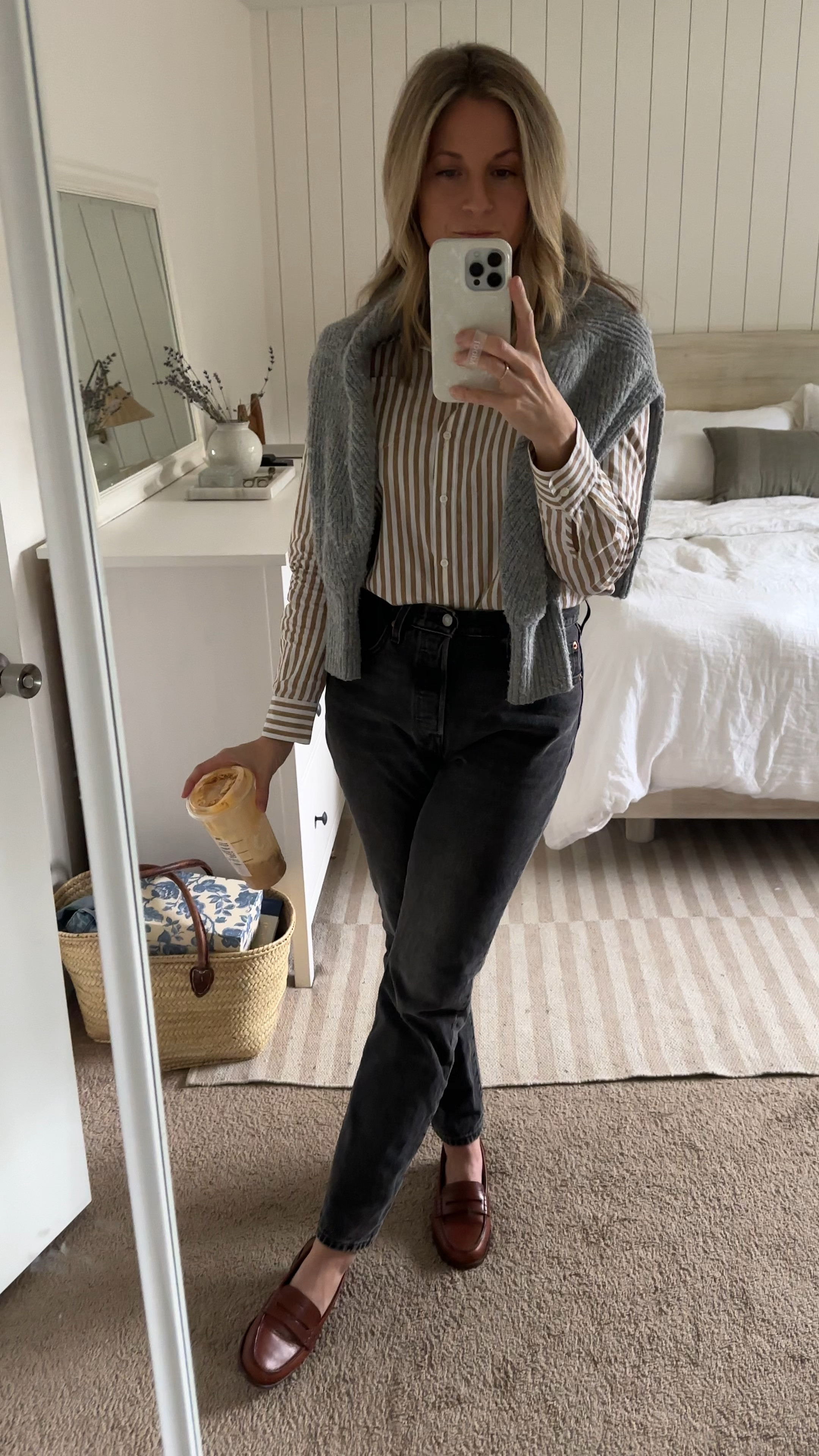 Classic fall outfit idea, stripe button down, black Levi’s denim, gray sweater and brown loafers

Shirt: sized up one to be less fitted
Denim: sized up one in this wash for slightly more relaxed fit, they do stretch a bit with wear so I could have done my true size
Loafers: sized down one

#LTKworkwear #LTKVideo #LTKstyletip