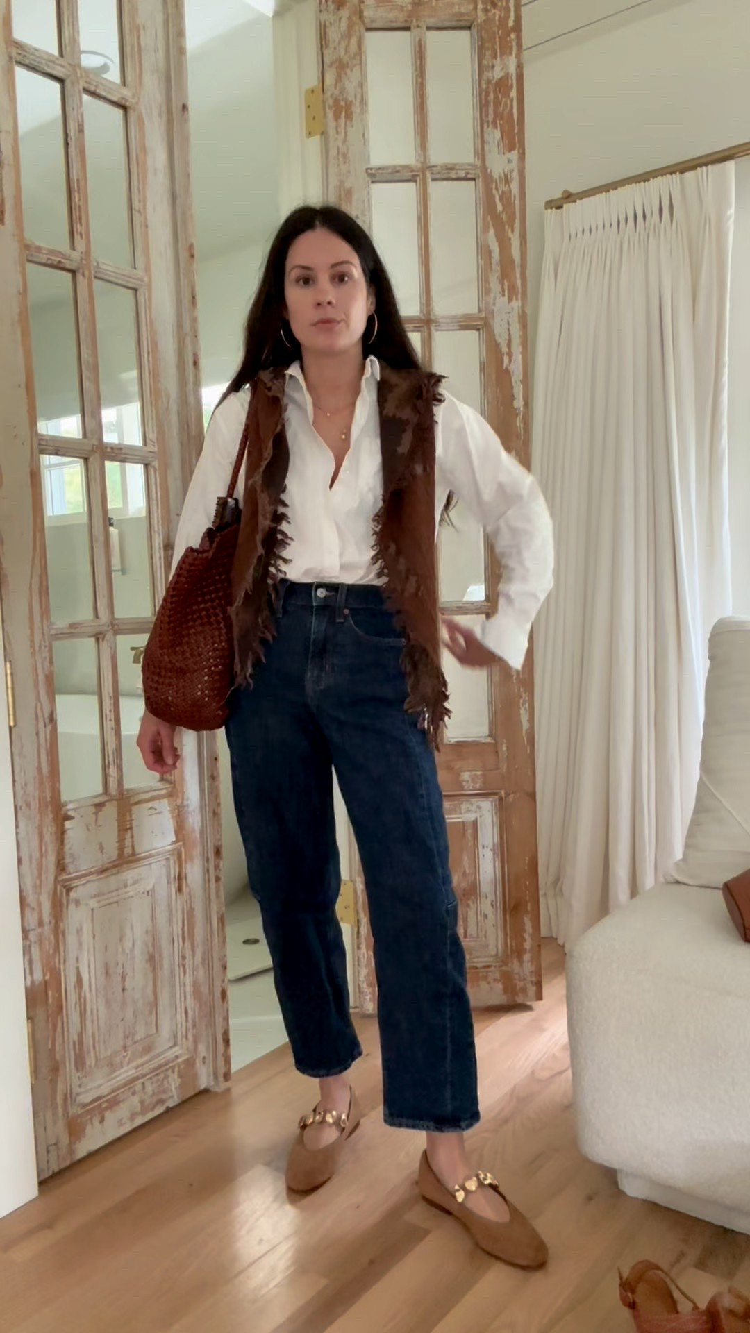 3 ways I’m styling the Aritzia Faroe Merino Wool Triangle Scarf this fall 🍂🤎 Perfect with denim, knits, and a classic trench. 

#LTKSaleAlert #LTKSeasonal #LTKFindsUnder100