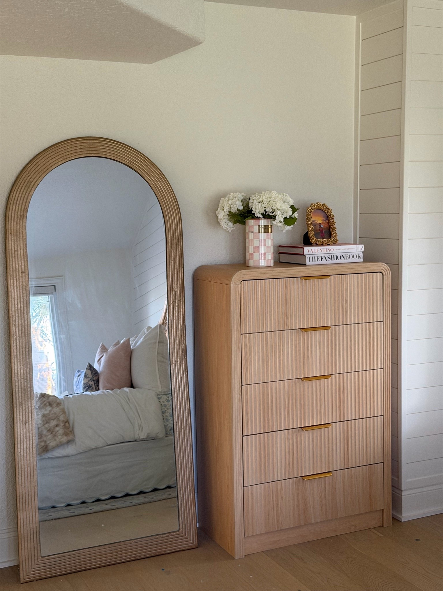 finishing up decorating my bedroom✨
mirror is from home goods!

#LTKHome