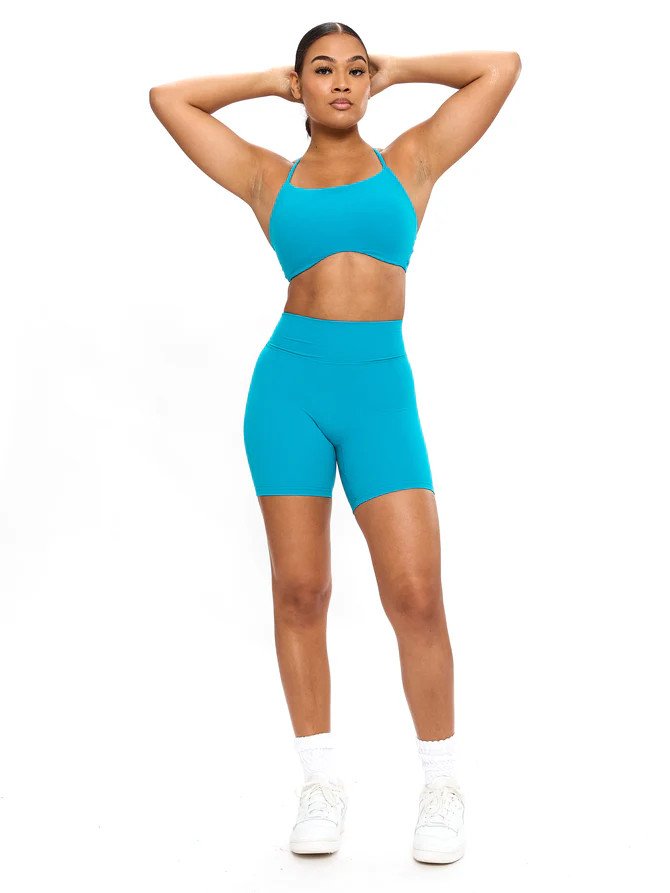 Poshknit Revolution Curve Sports Bra | Buffbunny
