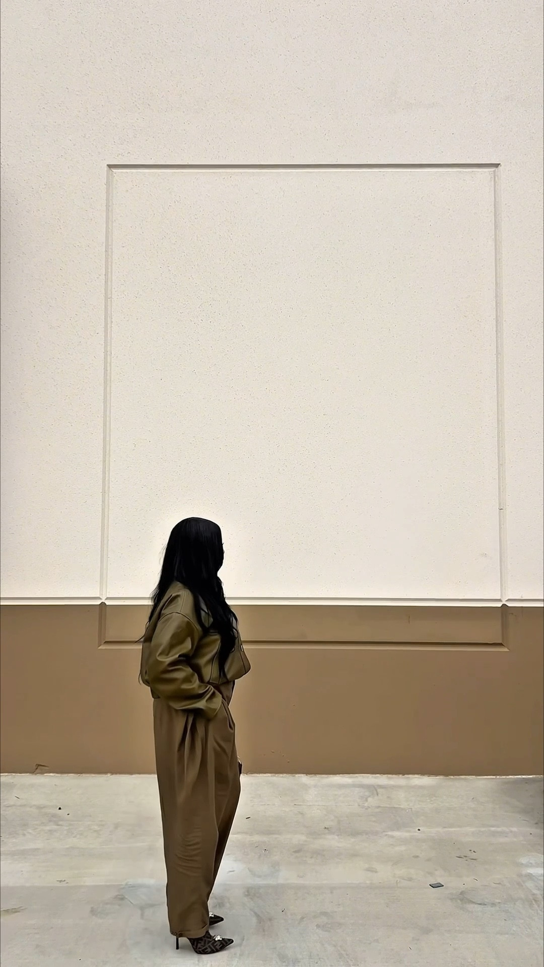 OOTD… 🫒🍃
*Pants & boots can’t find exact but I 🔗 similar.. 

#LTKFindsUnder100 #LTKStyleTip #LTKBeauty