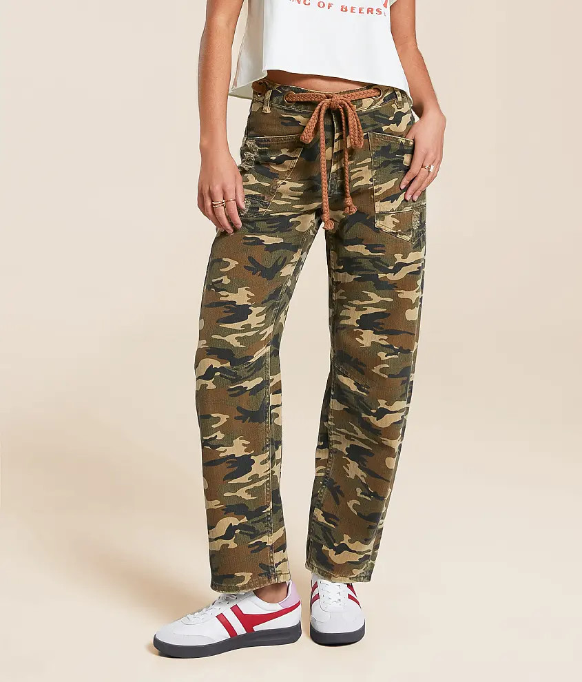Camo Barrel Pant | Buckle