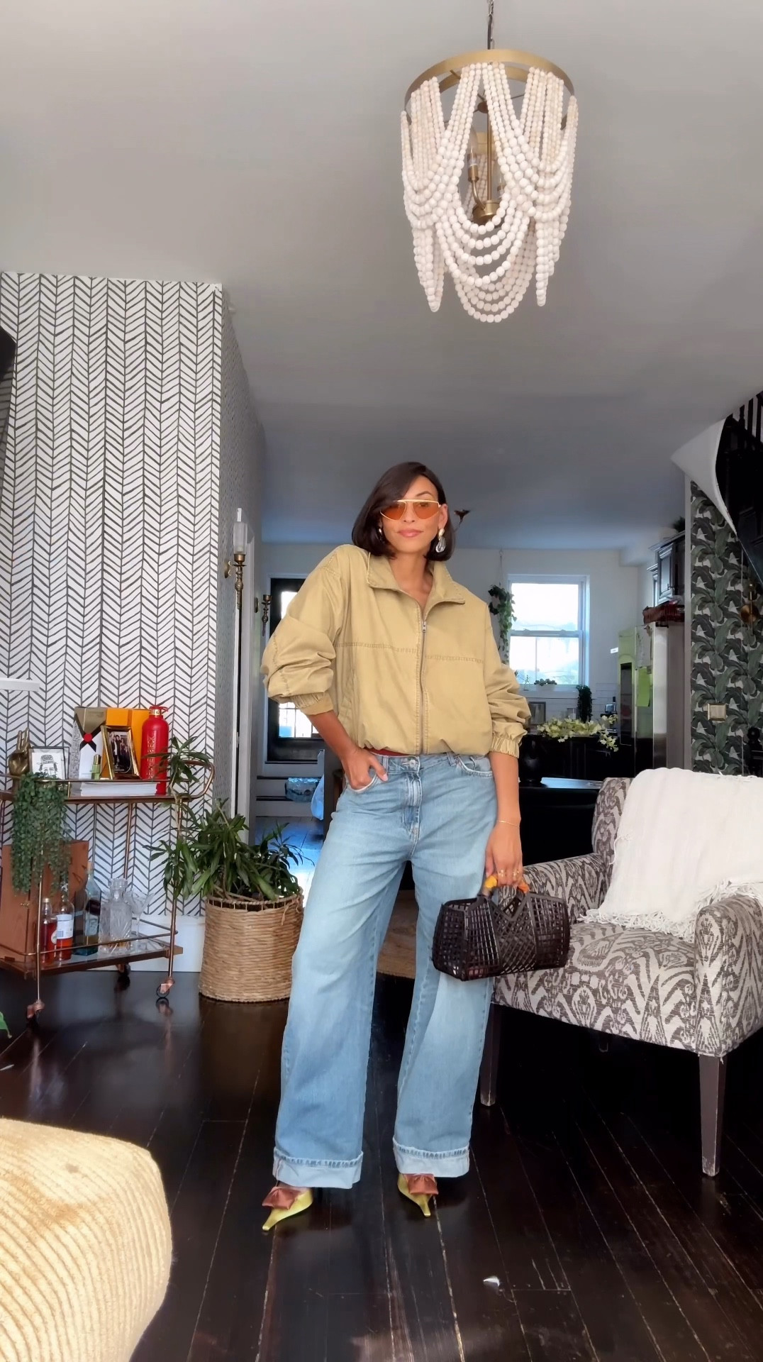Over 40 style — spring night out with jeans and a cropped jacket ✨

#LTKOver40