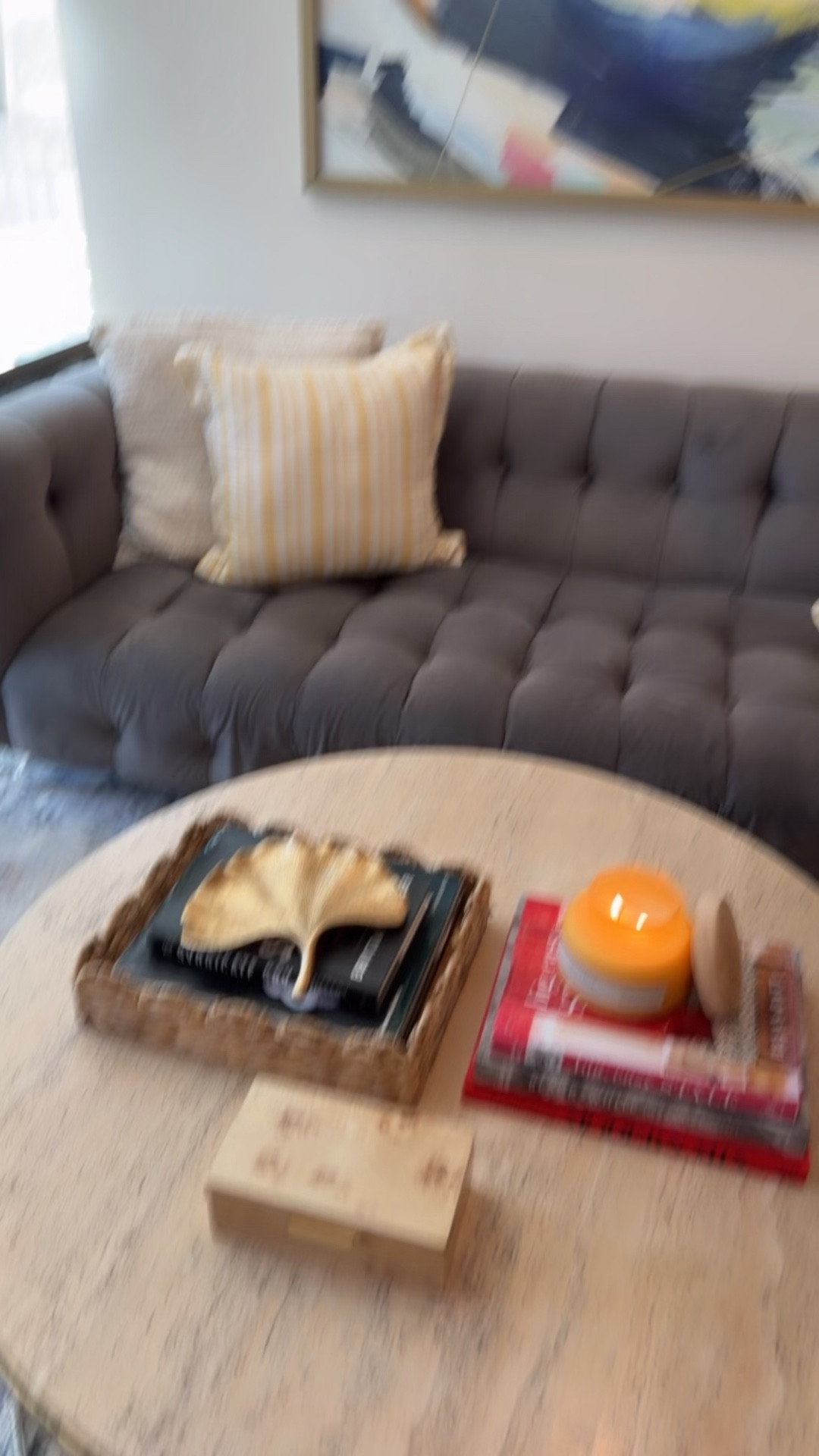 Giving my apartment some fun spring vibes!! 