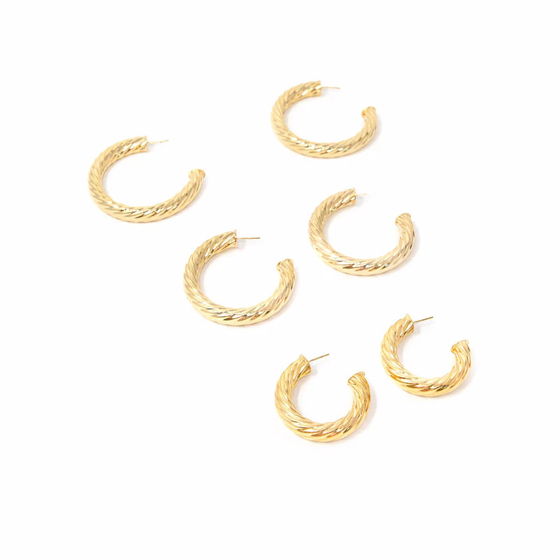 Gold Twist Hoop Earrings | The Sis Kiss
