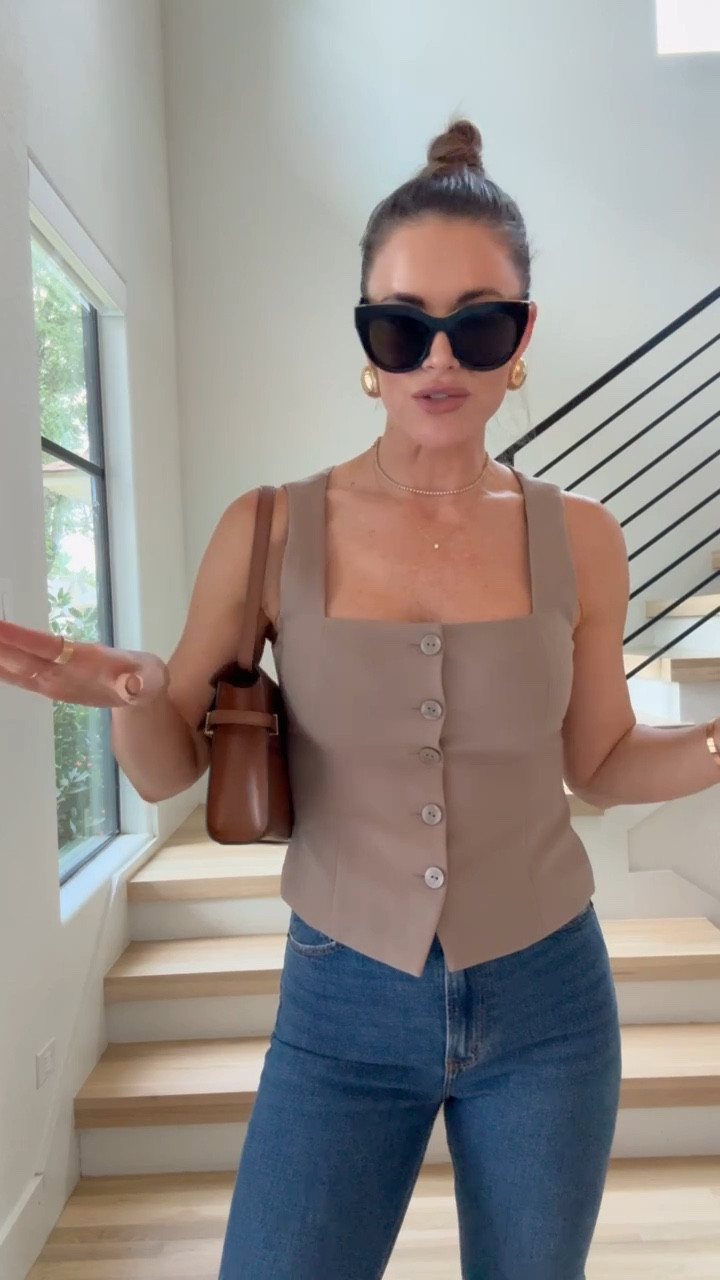 20% off at Abercrombie with code AFLTK 

Fall outfit 
Fall style 
Jeans 
Fall top 

#LTKFallSale #LTKStyleTip #LTKSaleAlert