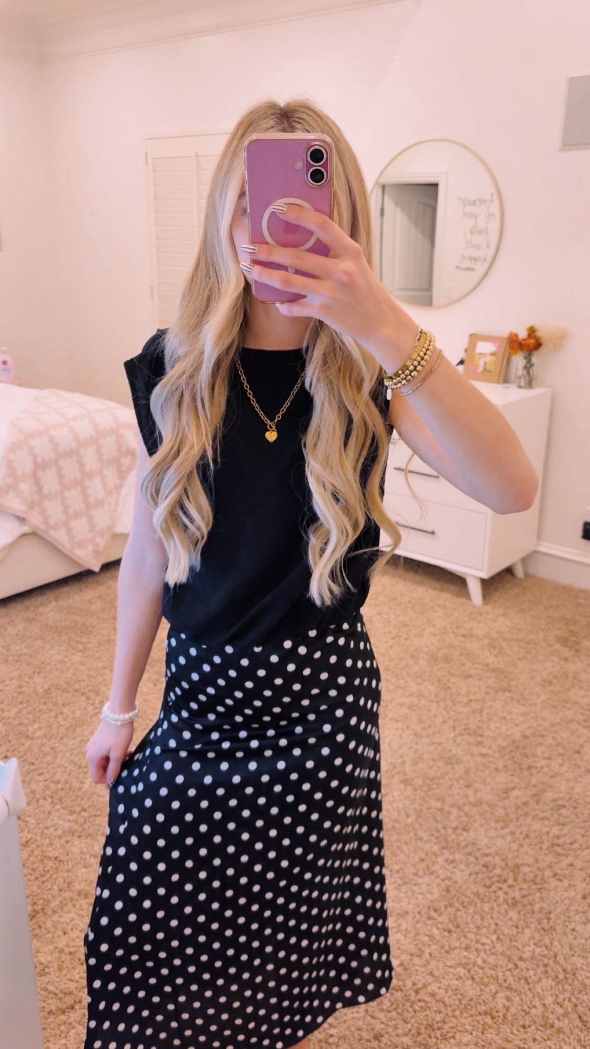 idk where my top is from, the skirt is a size xs! 