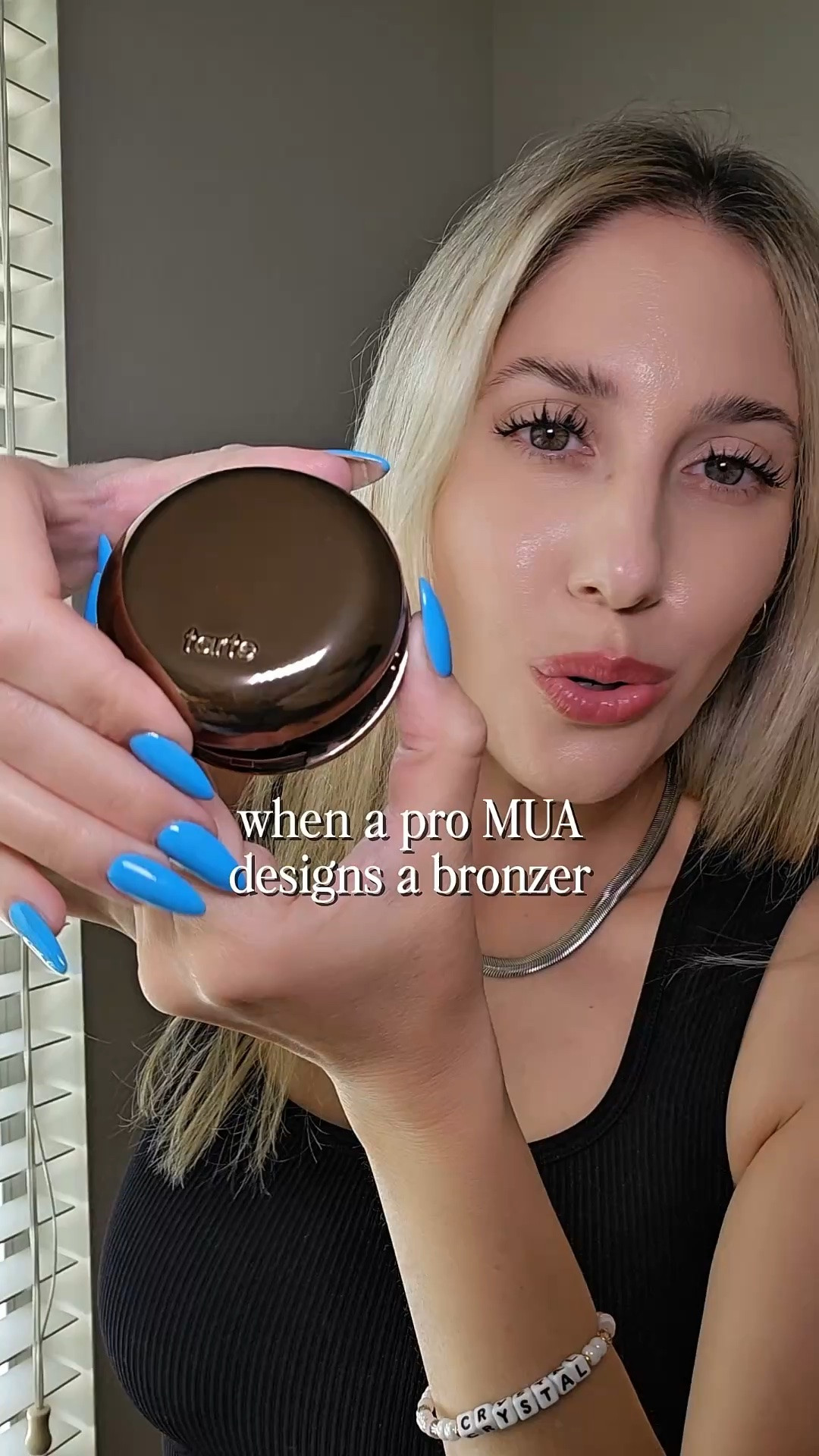 Tarte's macaron bronzer duo is SO good 🤎

Cream bronzer + powder bronzer in one compact, a built-in palette to wipe off excess product, and a FREE dual-ended brush while the promo lasts!

#LTKBeauty #tartecosmetics #bronzer

#LTKBeauty #LTKgrwm
