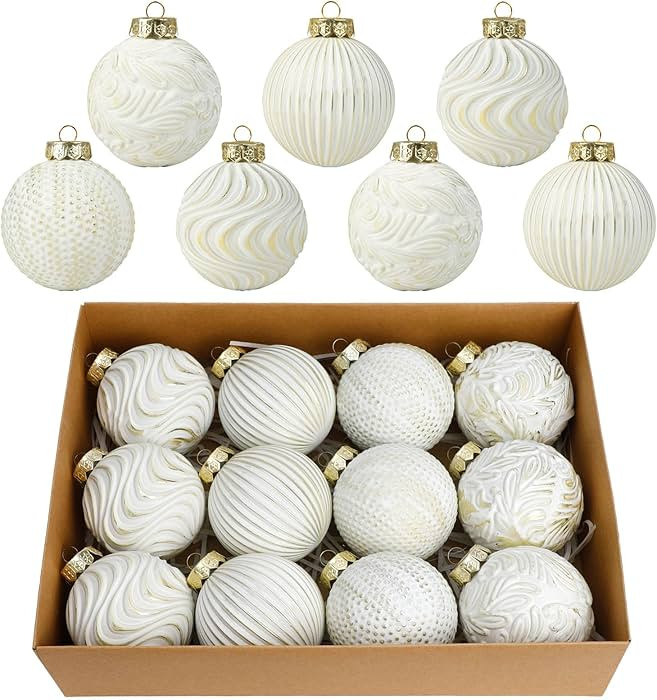 White and Gold Christmas Ornaments Set, 12 Pcs 3.15 inches Christmas Tree Decorations Large Shatt... | Amazon (US)