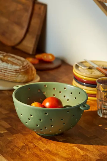 Isadora Colander | Urban Outfitters (US and RoW)