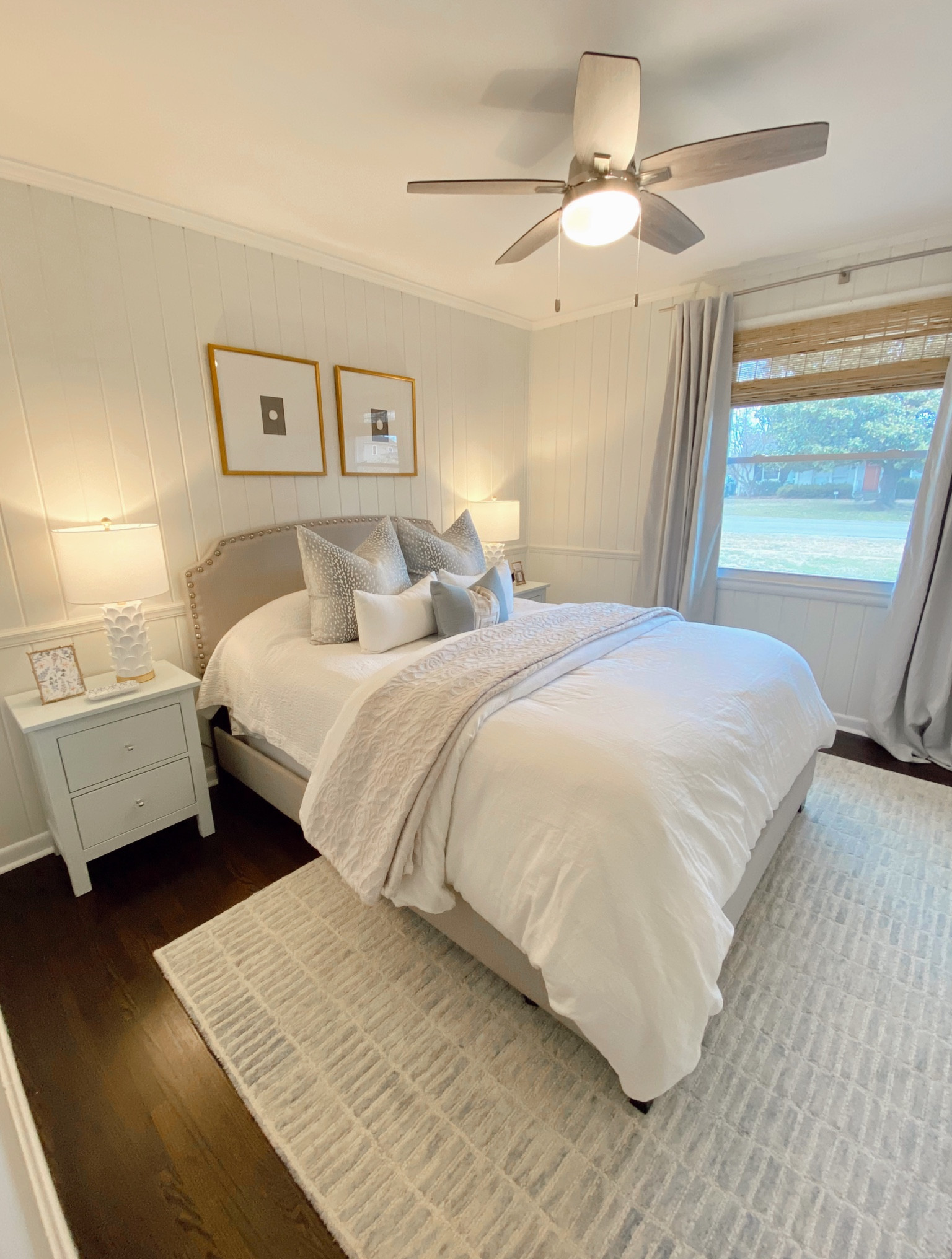 Guest bedroom refresh!

Blue and white decor, guest bedroom decor, Amazon decor, blue and white, lamps, linen curtains, picture frames, duvet cover

#LTKhome #LTKFind #LTKunder100