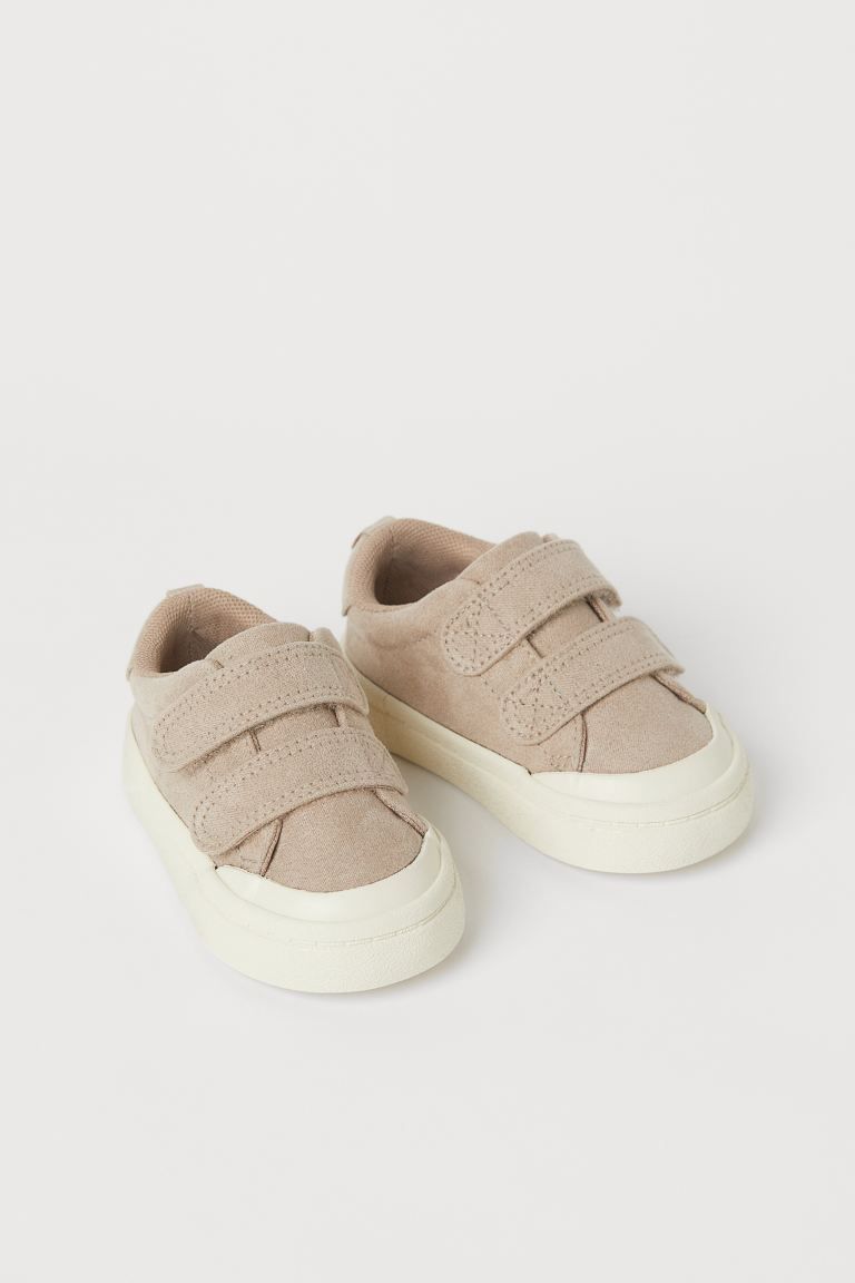 Low-profile sneakers in faux suede. Hook-loop tabs at front, padded edge, and a small loop at bac... | H&M (US + CA)