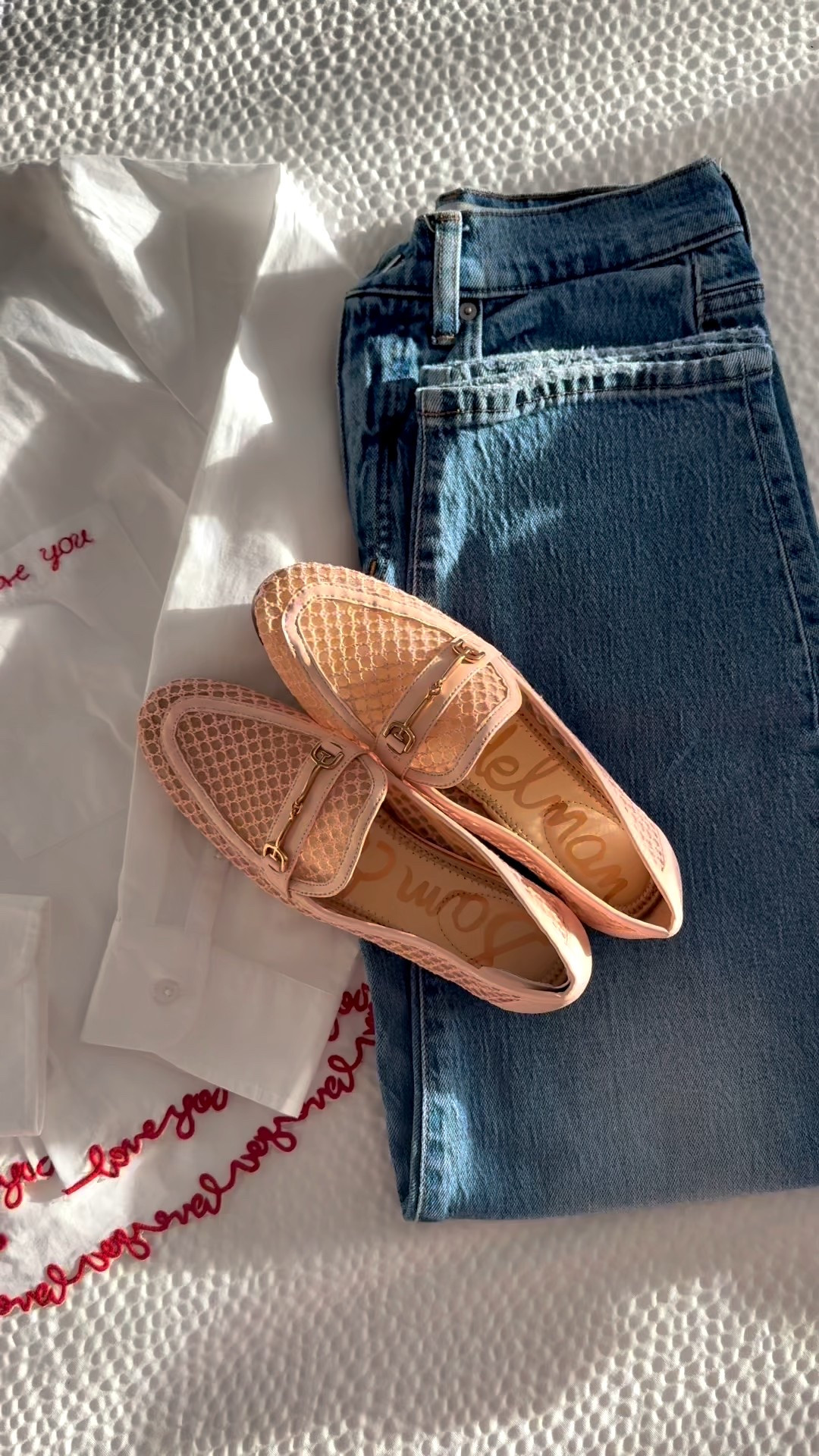 Valentine’s Day outfit ideas for a mom of two in her late 30s 💘

Sharing Valentine’s Day looks that are chic, cool, and comfortable. A crisp white button-down and jeans - effortless Valentine’s outfits you can actually wear.

Galentine’s Day, Outfit Ideas, Unique finds, mom of two, what I’m wearing, ootd 


#LTKValentine #LTKgrwm #LTKootd