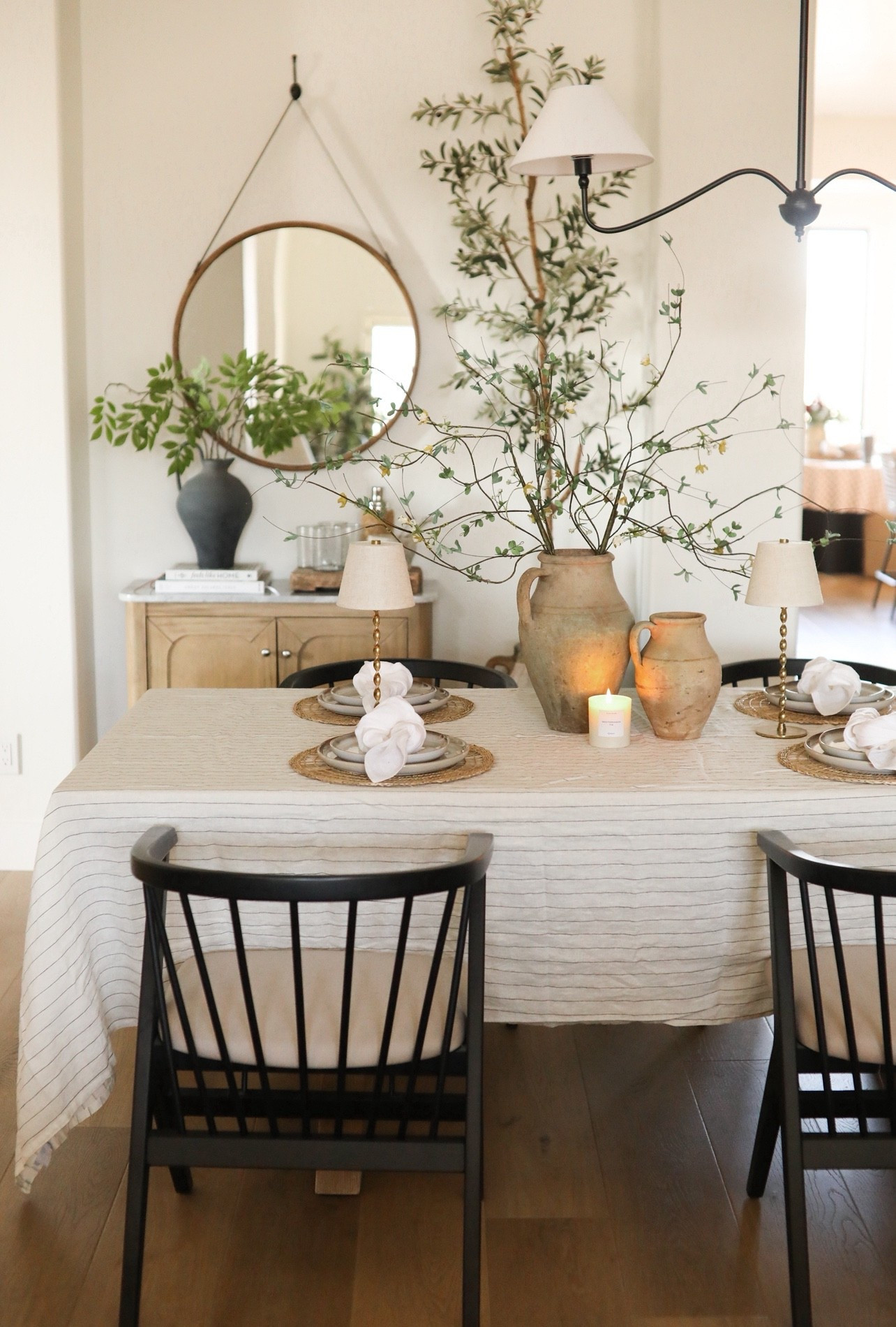Rustic Mediterranean dining room with an airy relaxed feel 💕 The vases are size large and size small! #ltkhome #diningroom #diningroomdecor #homedecor #rusticdecor

#LTKHome