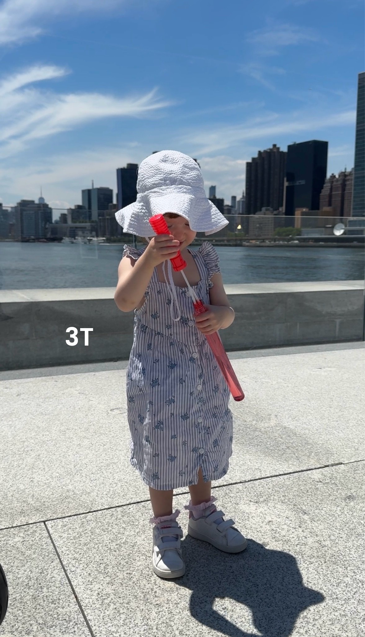Bubbles for summer! This cotton dress comes in red for a 4th of july outfit! ❤️

#LTKmomlife #LTKBaby #LTKKids