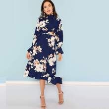 Shirred Neck Bell Sleeve Floral Dress | SHEIN