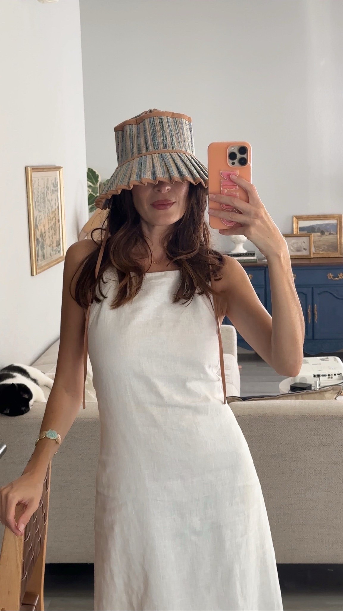 Statement hat 👌🏼 

#LTKOver40 #LTKSaleAlert #LTKTravel