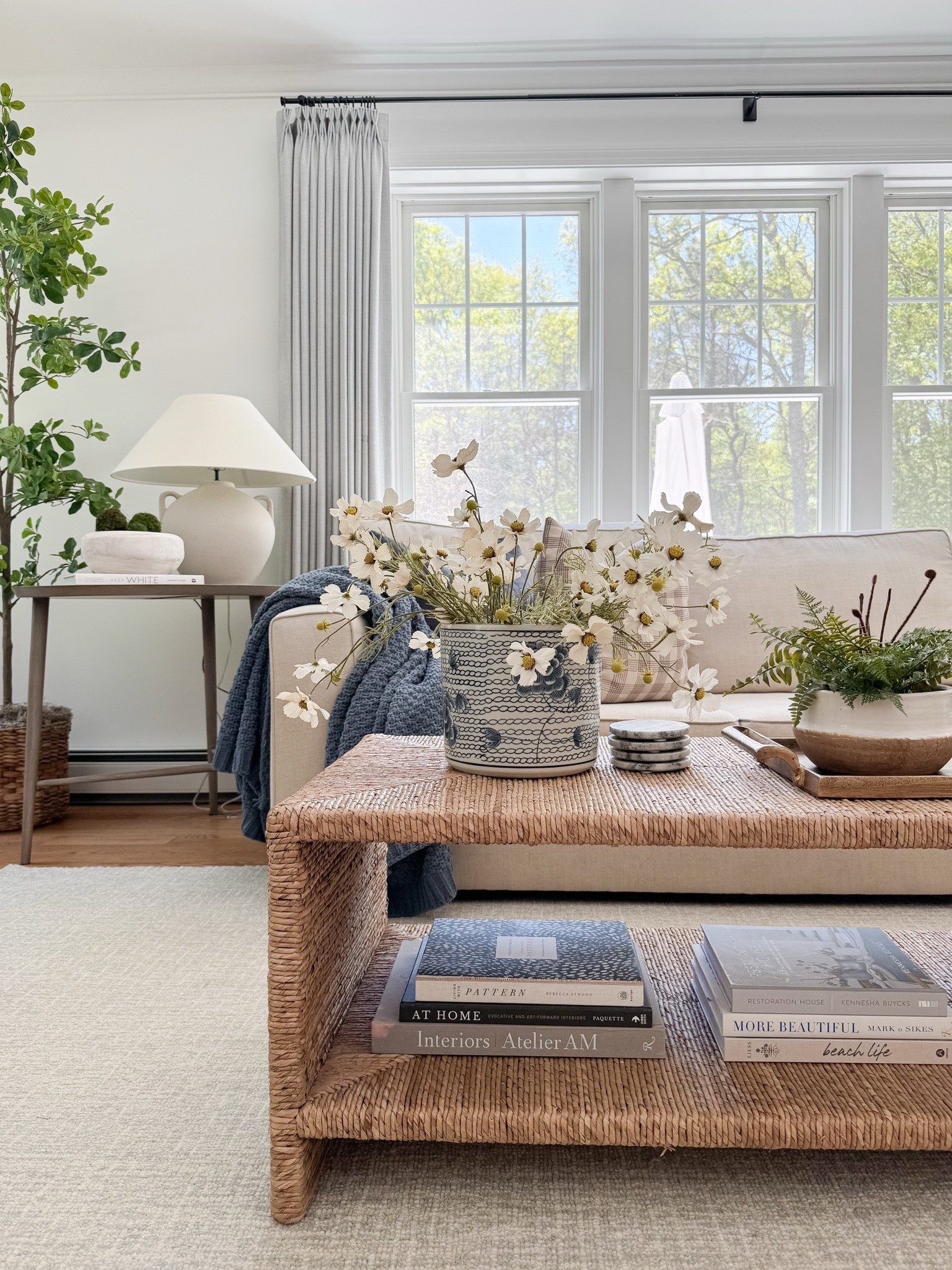 Affordable Living Room Finds

Curtains, Home finds, home decor, home inspo, decor finds, decor inspo, affordable home, affordable decor, amazon home, amazon finds, amazon decor, neutral home, home inspo, home styling

#LTKHome
