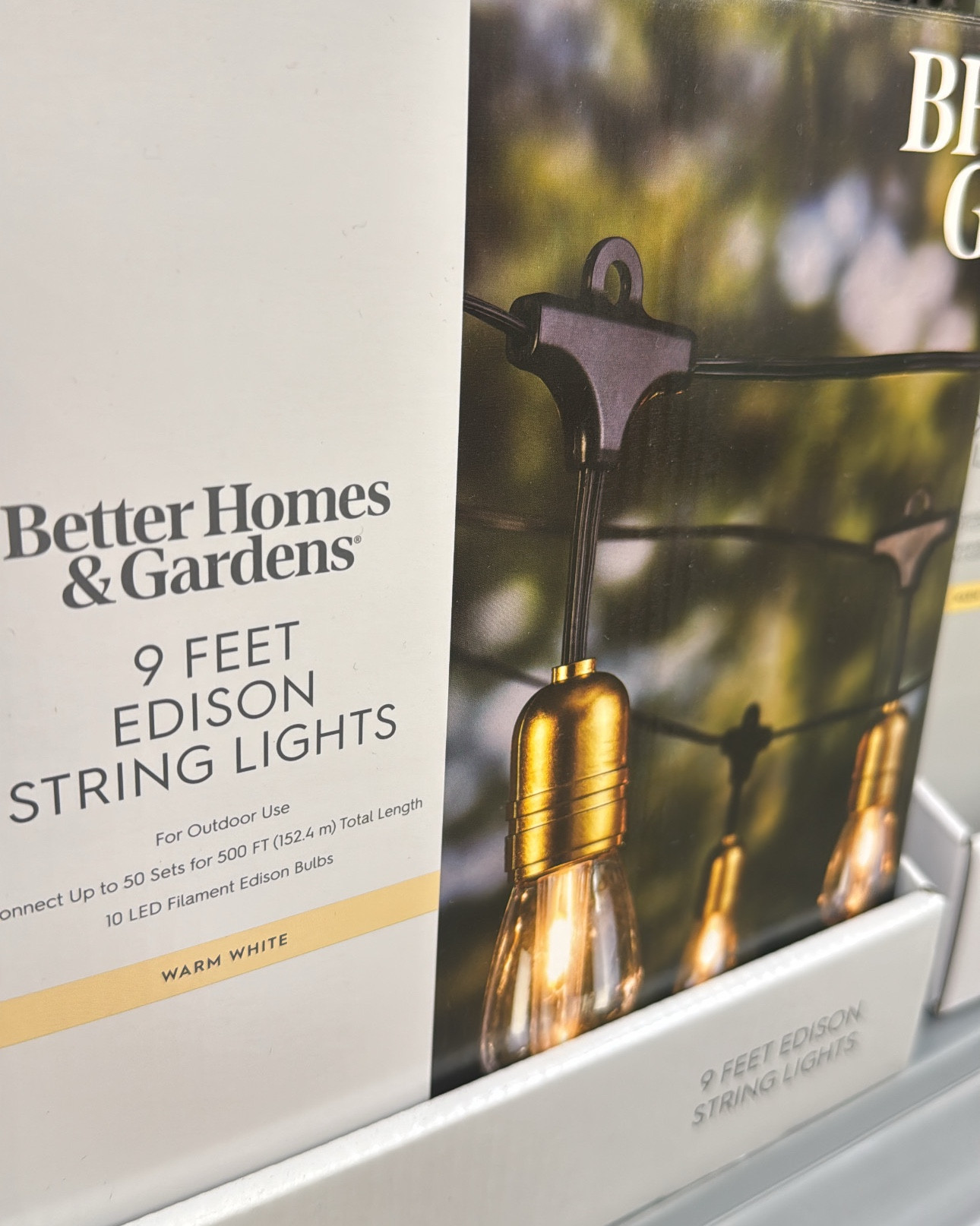 The gold  on these string lights 😍🎆🌟

Outdoor lights 

#LTKHome