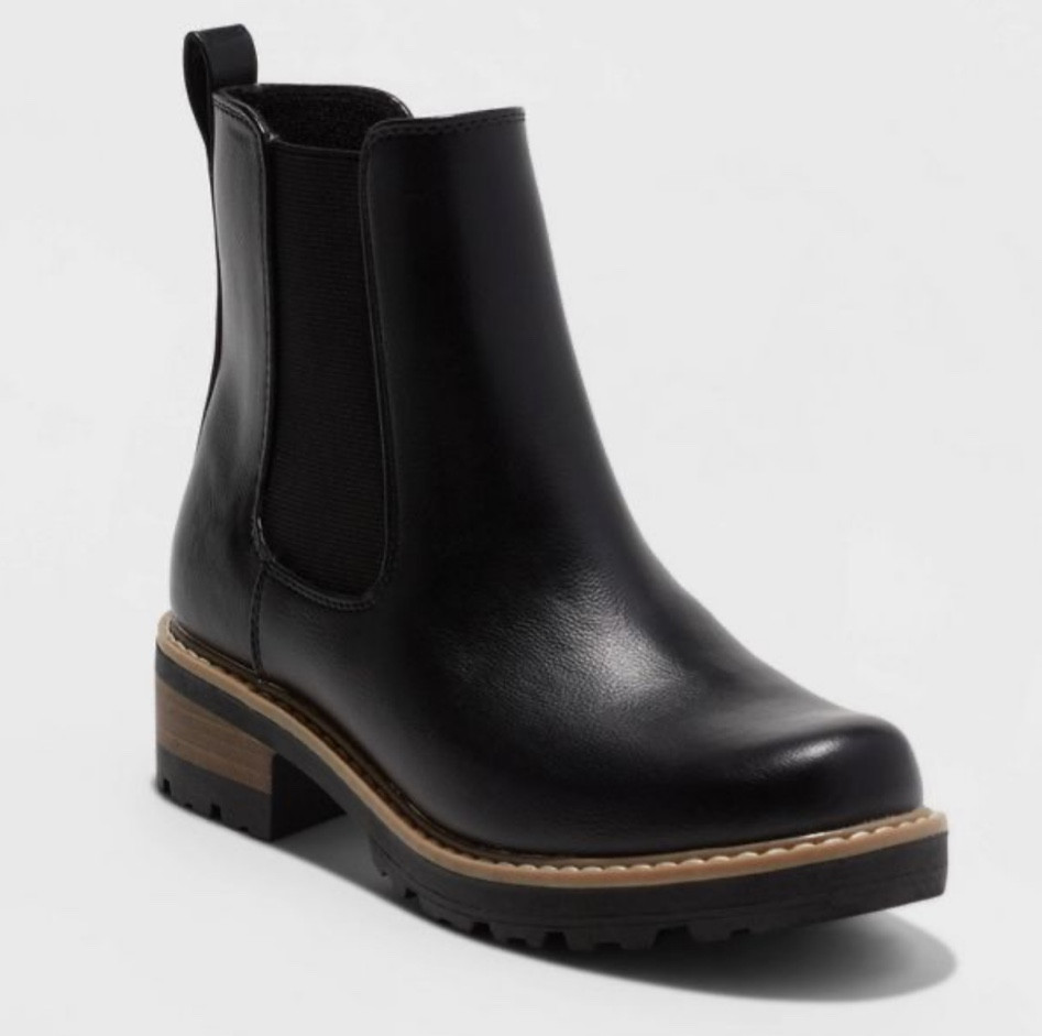 Best Doc Marten Dupes

#LTKstyletip #LTKSale #LTKshoecrush