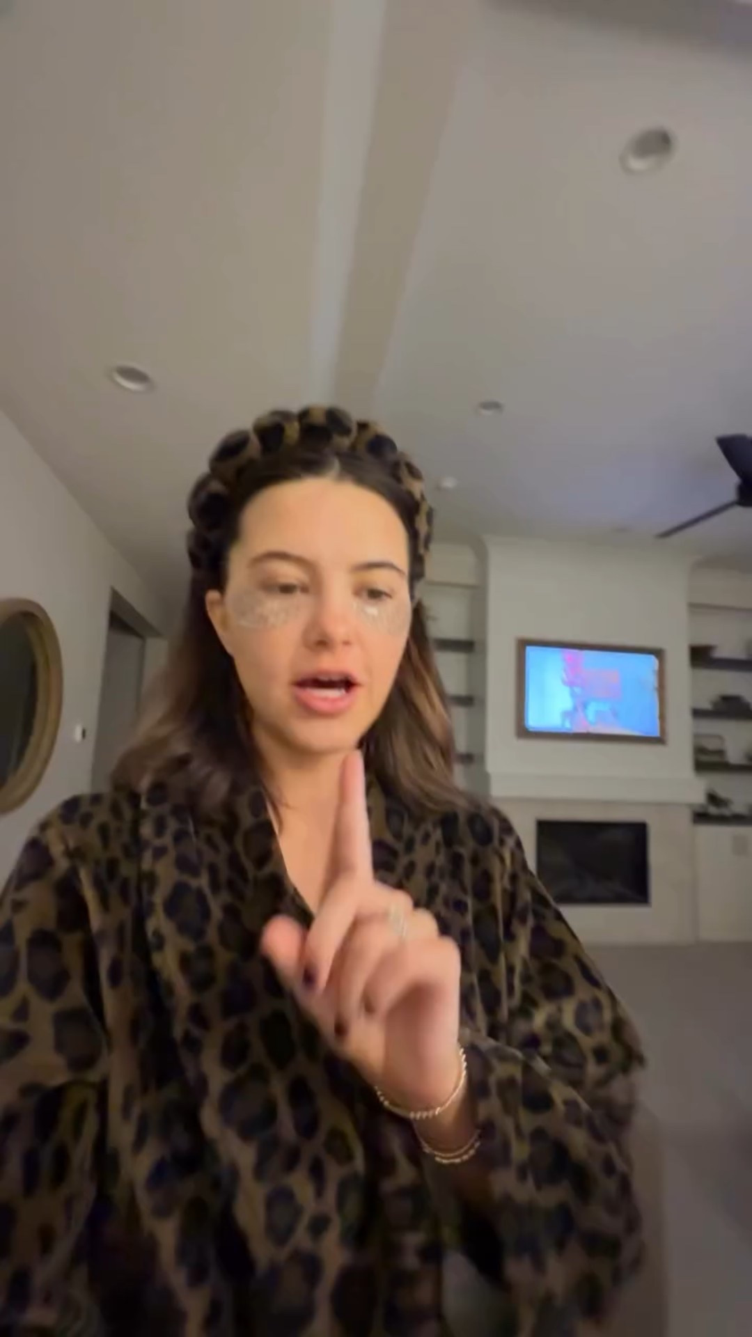 Here’s our set up for hosting brunch 💖

#LTKHome #LTKdayinmylife #LTKvlog