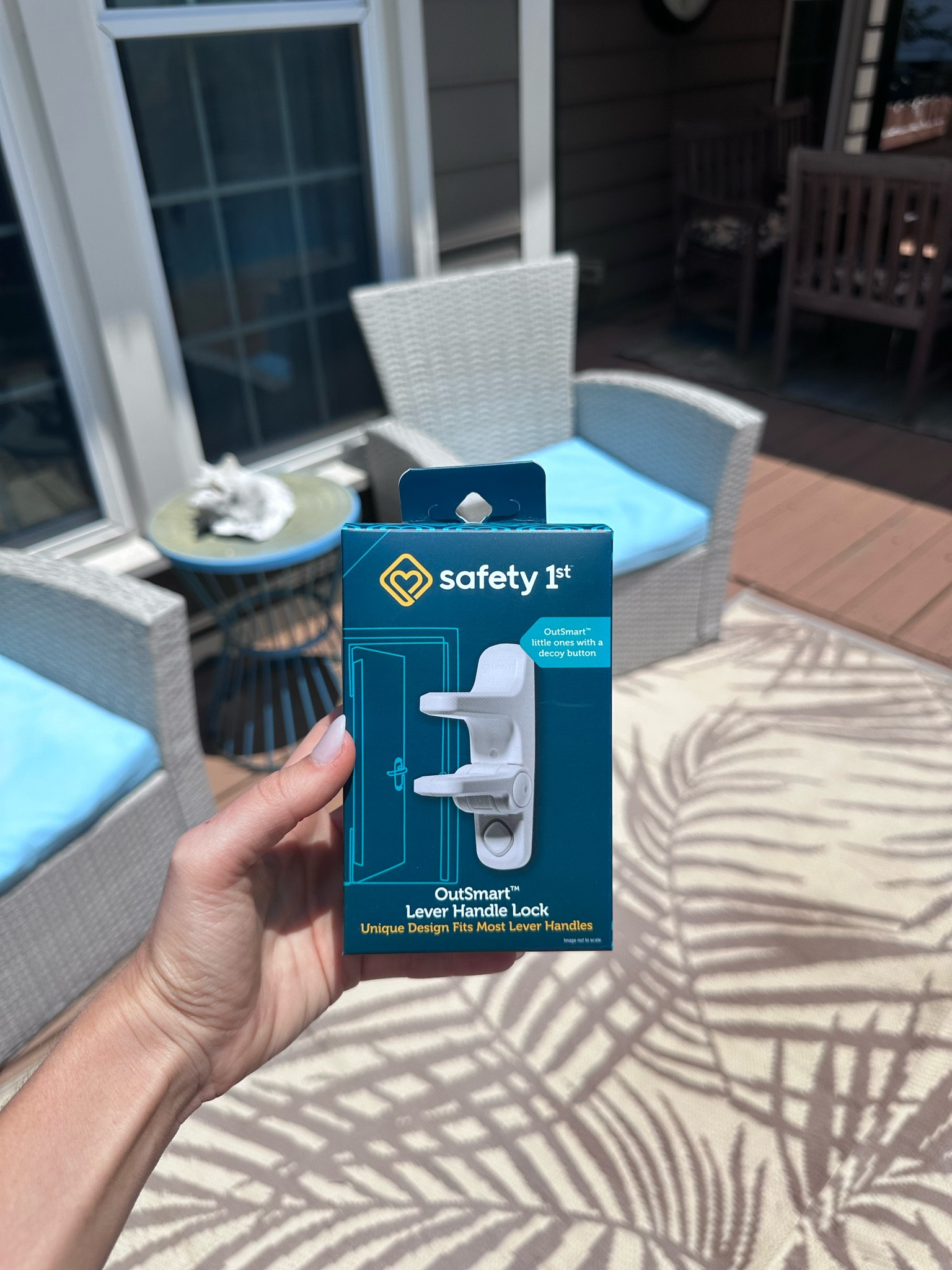 Prominent decoy button can be pushed by child, with no effect
•	Hinge hide functional buttons in plain sight
•	Easy installation
•	Simple operation
•	Unique design fits most lever handles

#LTKFamily #LTKBaby #LTKKids