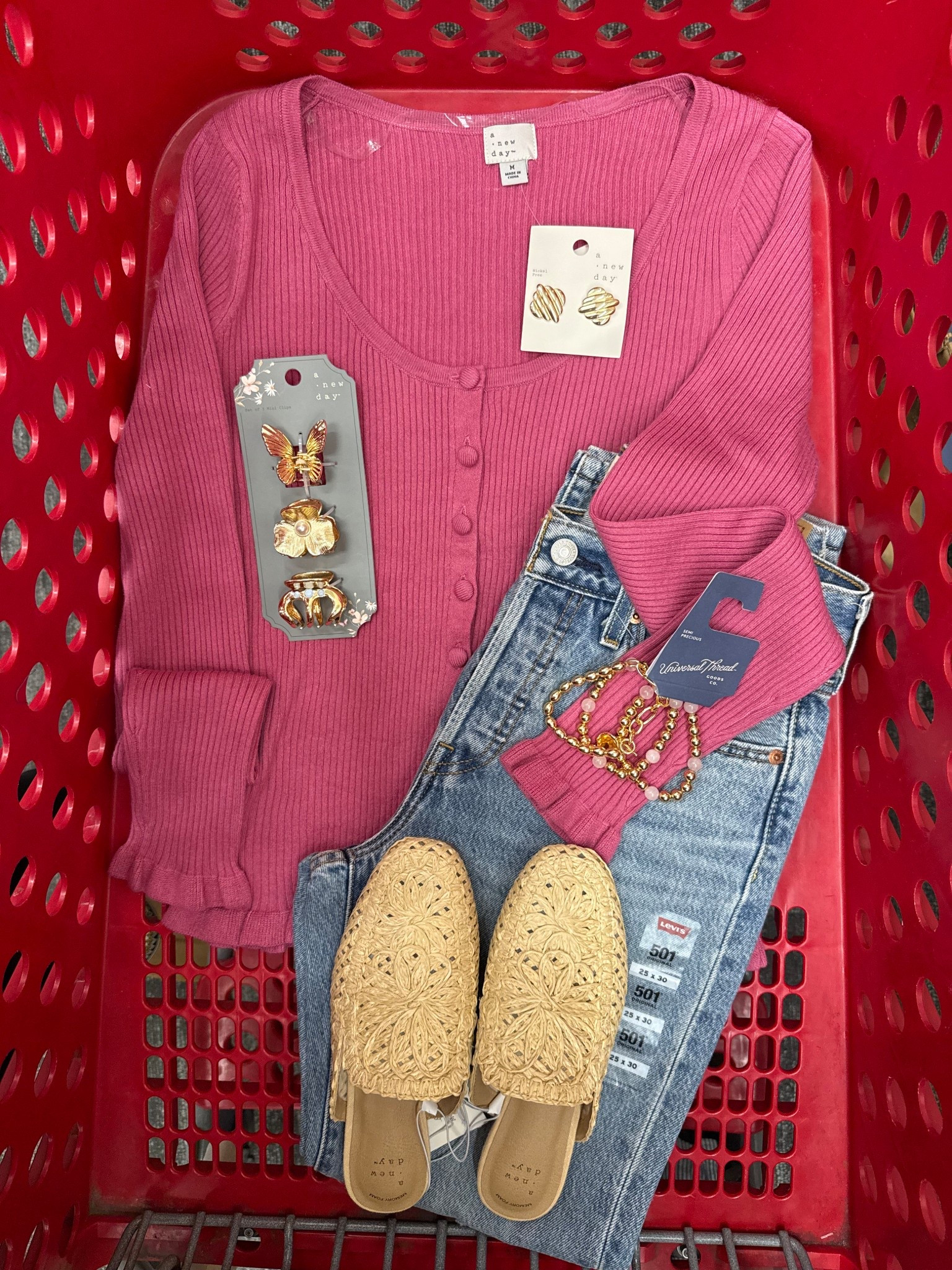 A little springtime glow ✨💕
@Target 
