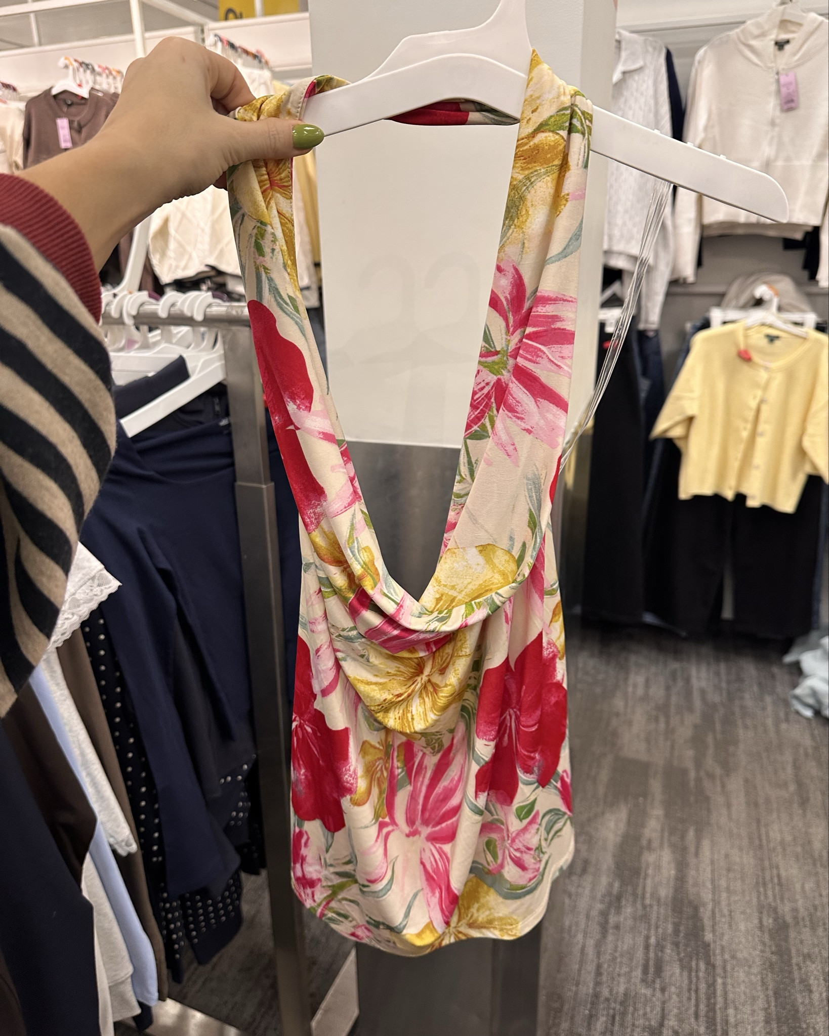 These cowl neck tops are everything. Buttery soft and come in the cutest patterns!

#LTKFestival #LTKootd #LTKgrwm