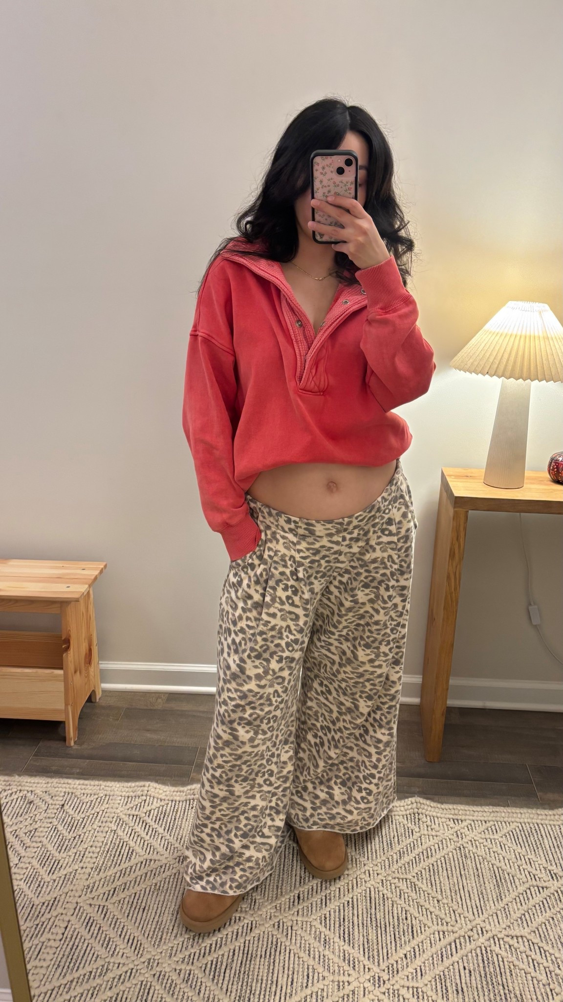 Aerie sweatshirt (xs)
Aerie street trouser (s short)


#LTKPetite #LTKBump