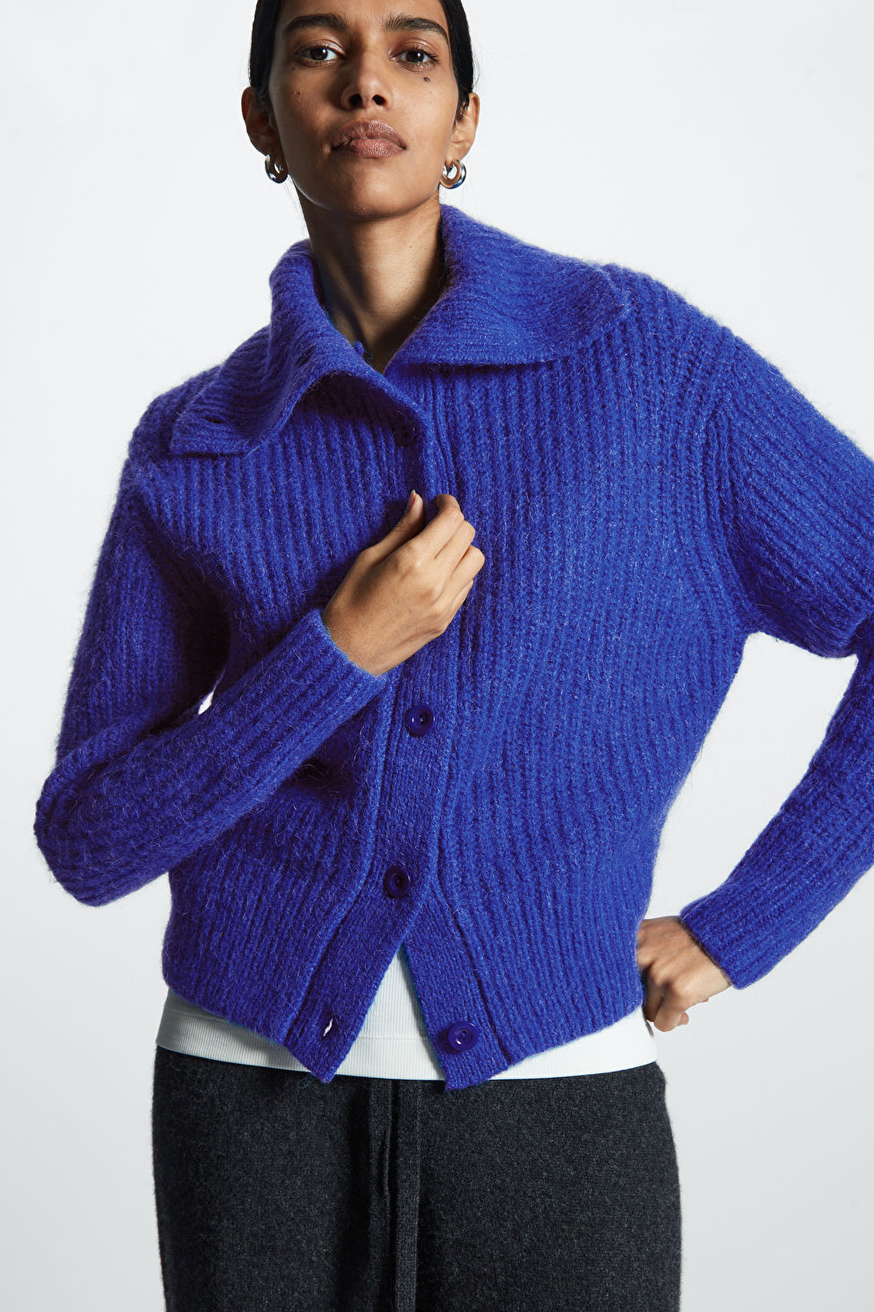 SPREAD-COLLAR WOOL CARDIGAN | COS UK
