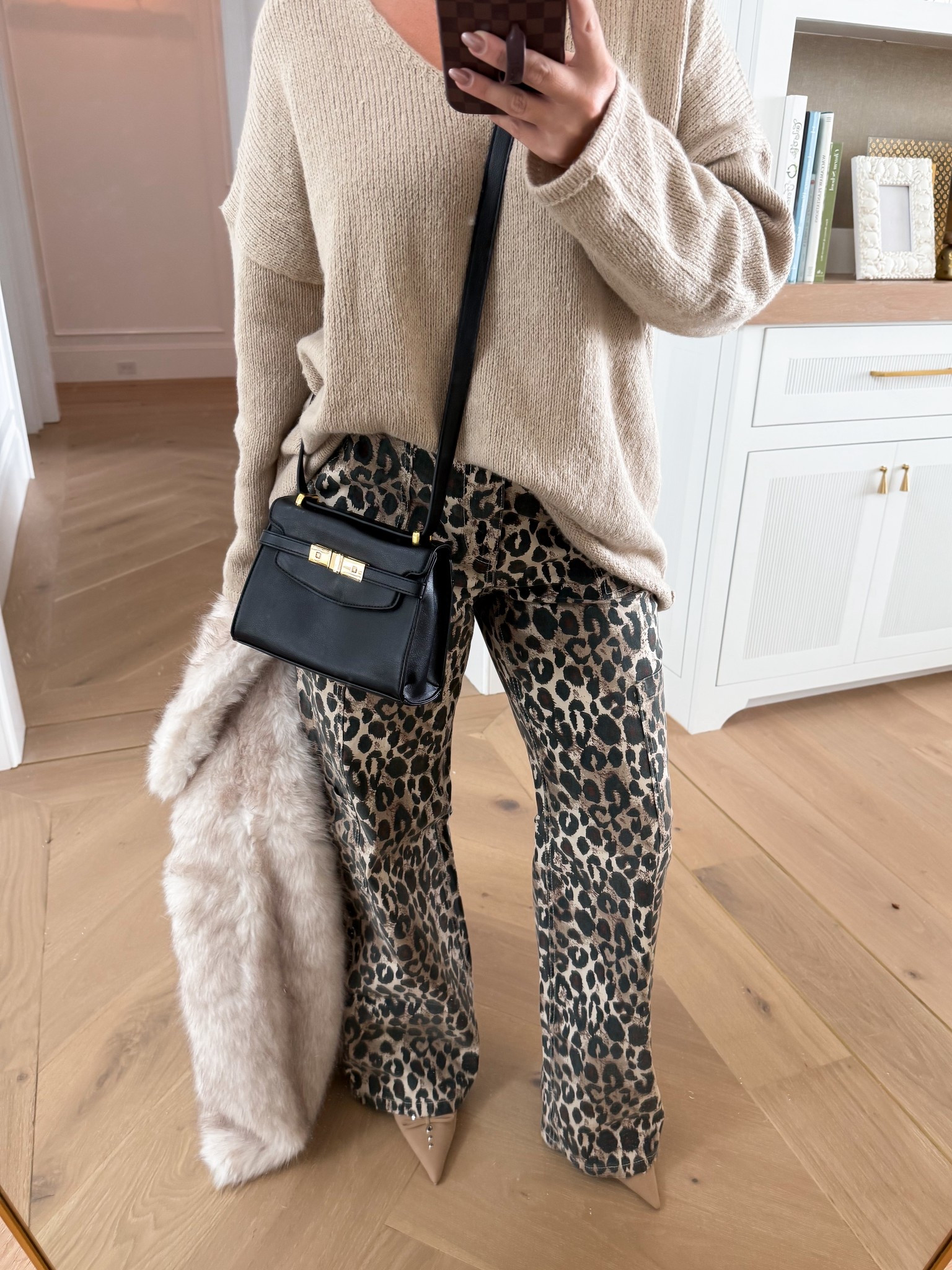 Obsessed with these pants from @walmart. Wearing size small  

#LTKFindsUnder50 #LTKWorkwear #LTKPetite