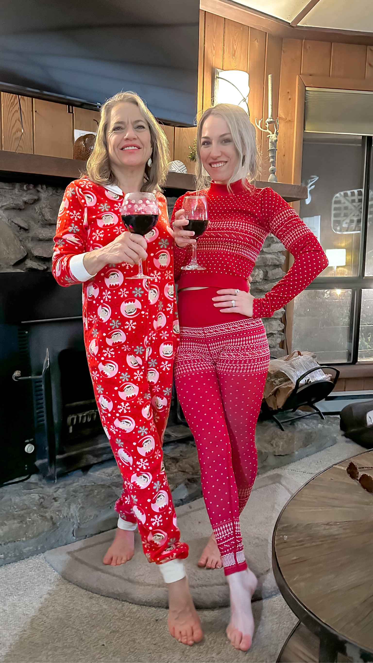 Fabletics matching set 80% off for new VIPs! Christmas pajamas, Christmas leggings, Christmas outfit

#LTKSeasonal #LTKfitness #LTKHoliday