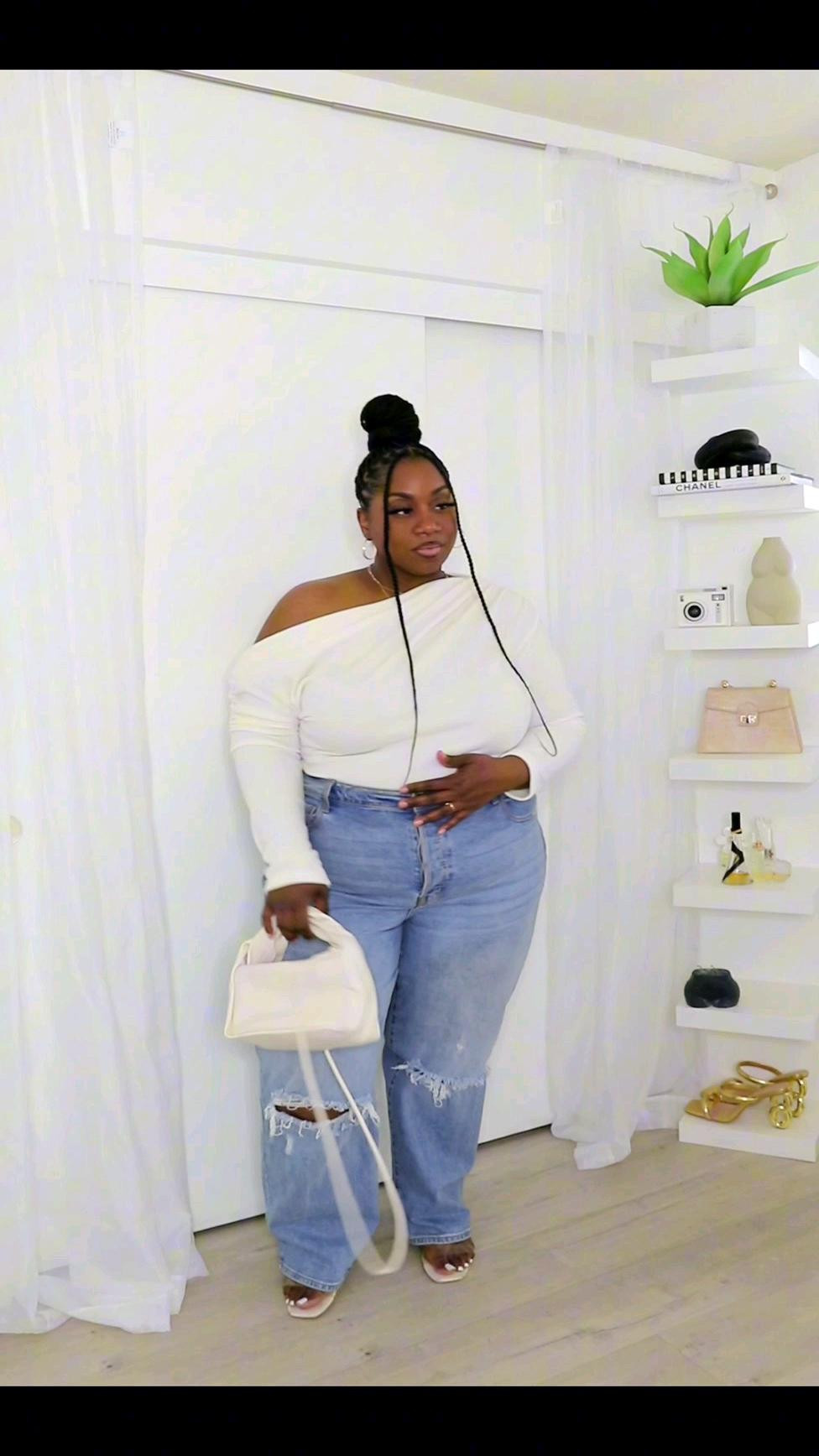 This bodysuit is everything! #cream #offtheshoulder #bodysuit 

#LTKStyleTip #LTKPlusSize #LTKFindsUnder100