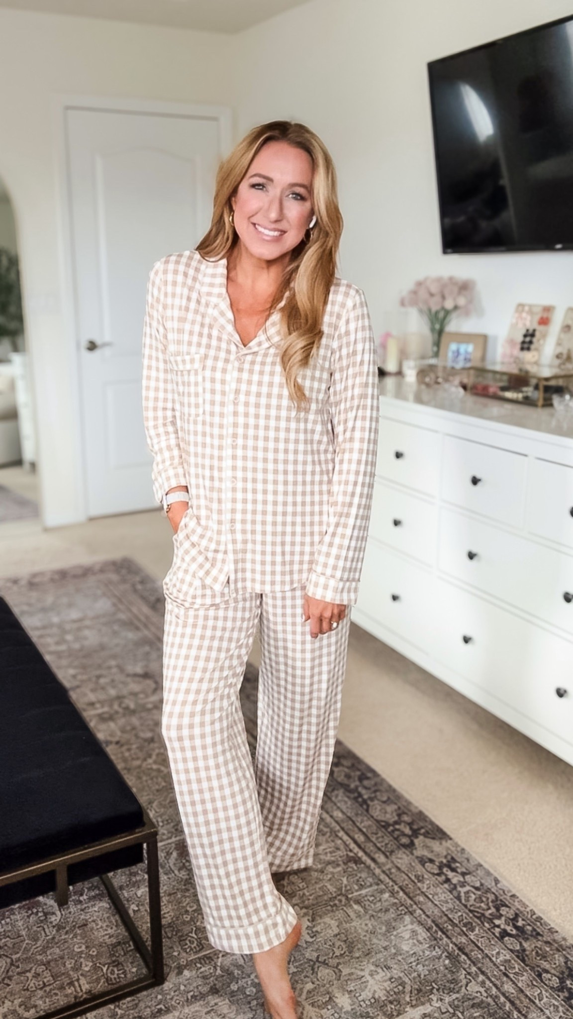 Once you try @kyteliving bamboo pajamas, there’s no going back 💤✨ buttery soft, breathable, and made for every cozy moment. @kyteliving #ad

#LTKFamily #LTKHoliday #LTKOver40