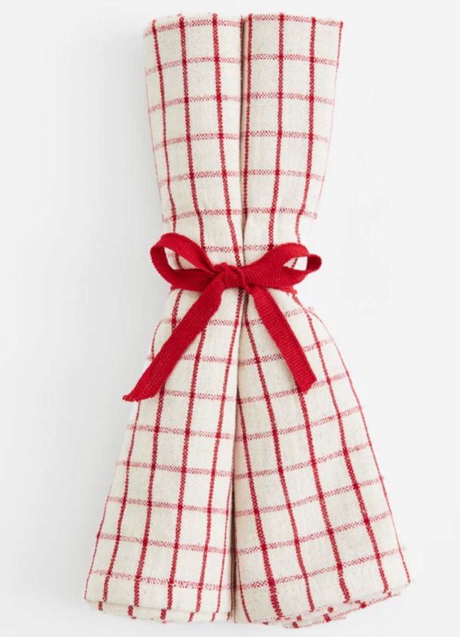 ❤️❤️

#LTKhome #LTKunder50 #LTKHoliday