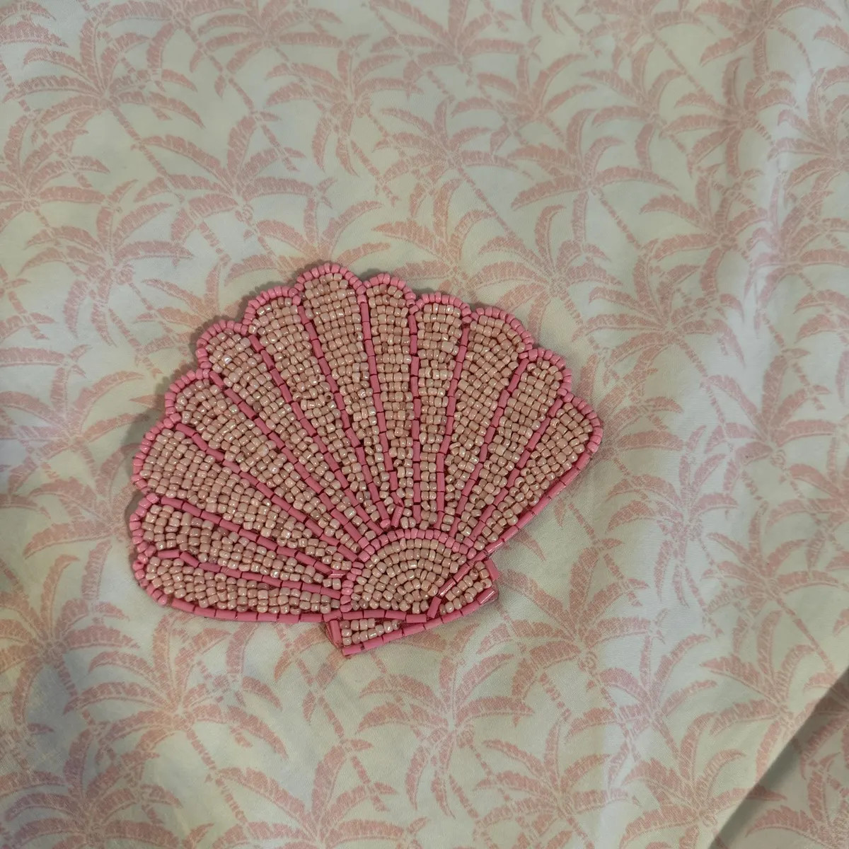 Beaded Coaster- Pink Shell Set of 4 | Birthday gift, Coastal Table Decor, Summer decor, Dorm Acce... | Etsy (NL)