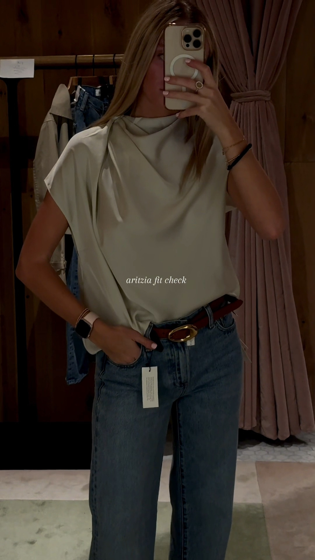aritzia fit check!!!

#LTKSeasonal #LTKvlog #LTKBeauty
