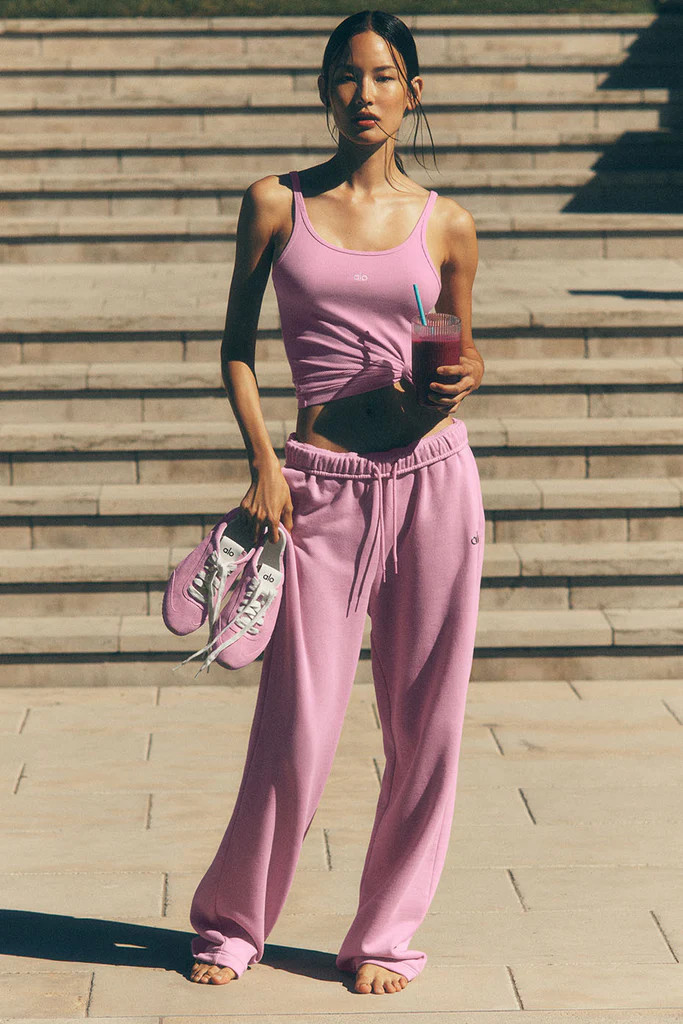 Accolade Straight Leg Sweatpant | Alo Yoga (US)