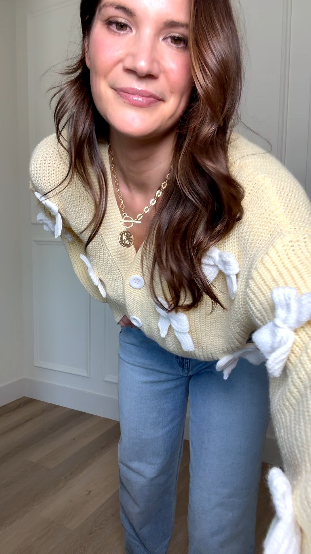 Although this cardigan is more cropped than I’d like, I still think it’s so cute! I love the butter yellow and the bow details! 

Sweater, Cardigan, Jeans, Sneakers, Casual everyday, Bow sweater, Detailing, OOTD, Elevated casual, Stang and co

#LTKootd #LTKSeasonal #LTKTall