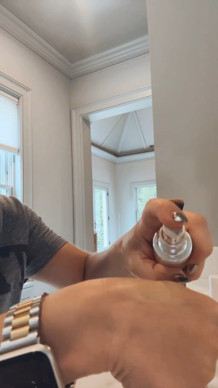 Best foundation ever- so good I had to rush order it on Instacart this morning from Sephora when I realized I was out!

makeup by Mario - skincare over 40 - best makeup - flawless skin - Sephora haul

#LTKover40 #LTKFind #LTKbeauty