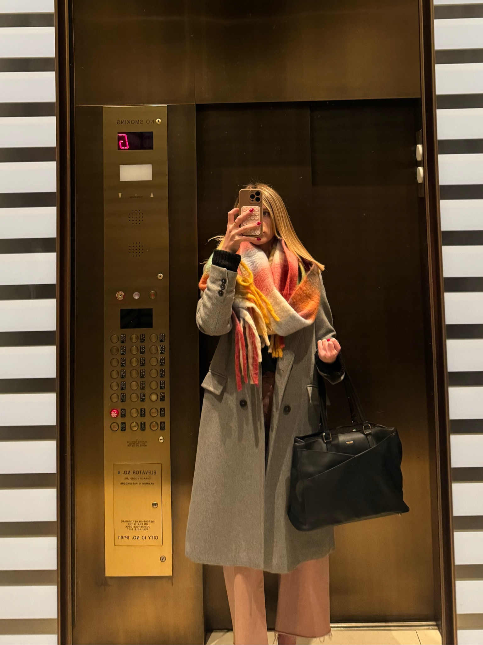 winter work outfit idea, casual office outfits, cute work bags, affordable office wear 



#LTKMostLoved #LTKworkwear