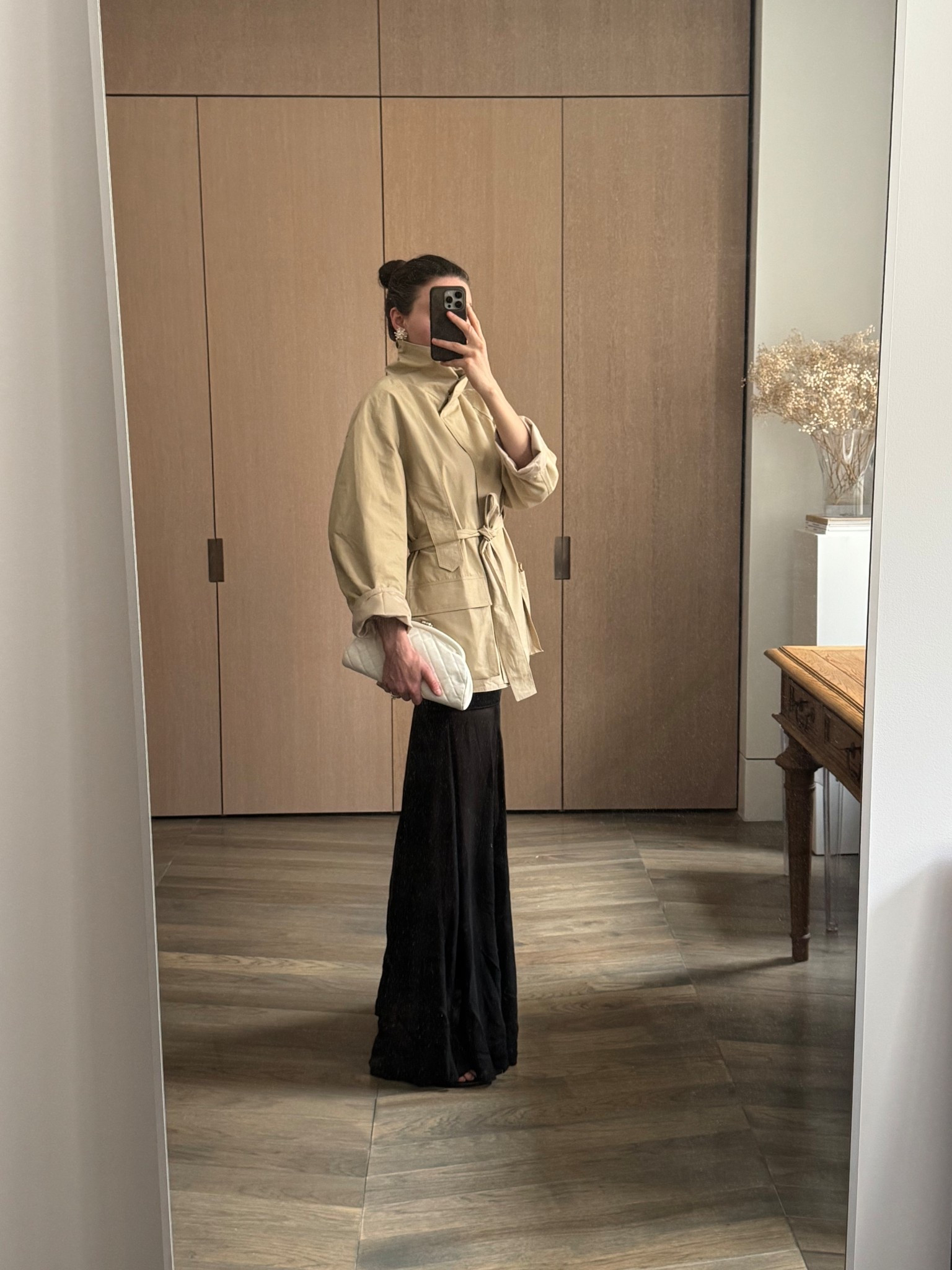 Took a small in the skirt so it could sit low waisted and add some length

#LTKShoeCrush #LTKStyleTip #LTKItBag