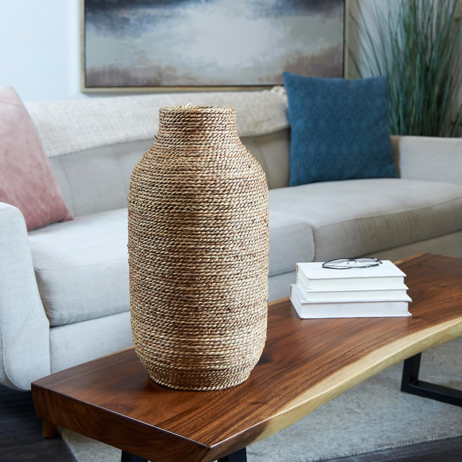 Deco 79 Seagrass Handmade Decorative Vase Wrapped Centerpiece Vase, Vase for Home Decoration 10" ... | Amazon (US)