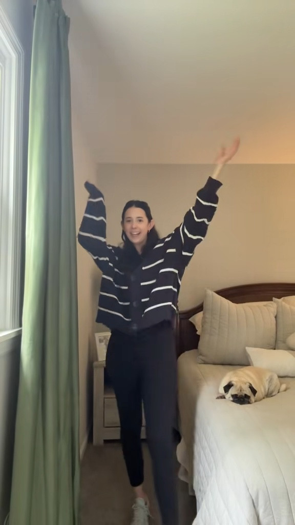 Day 2!! 
In my favorite leggings, comfy workout top and oversized sweater for a work from home day! 